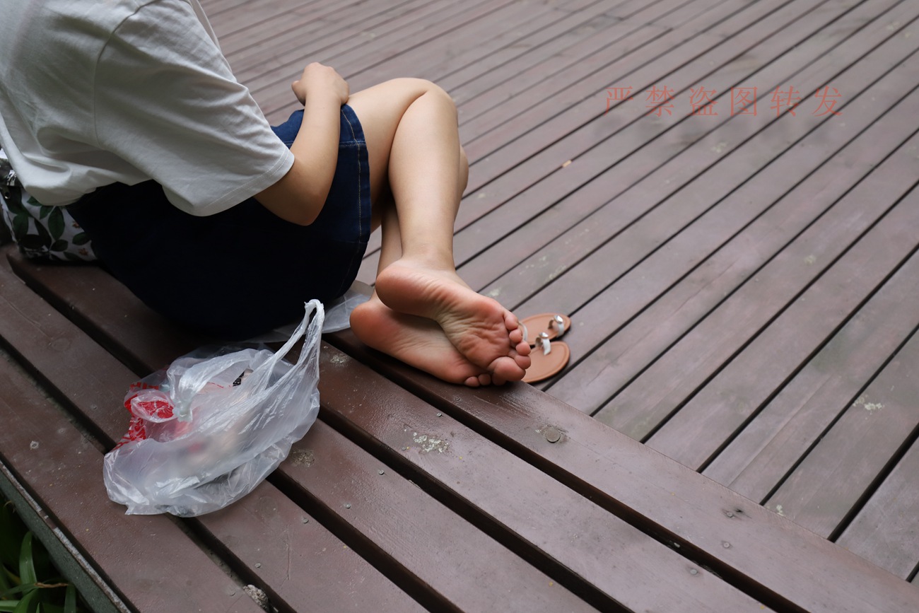 图片[162]-大西瓜爱牙膏-2018 5月活动 模特2（二） 裸足 （2）[168P] – 速更版-美库