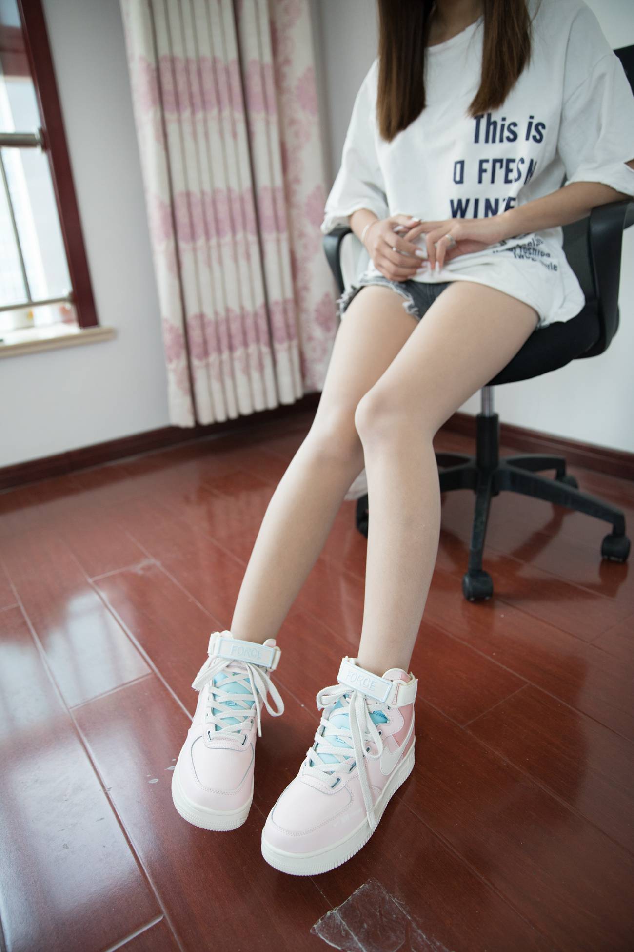 图片[106]-物恋传媒 No.365 岚岚-晴天娃娃 [198P] – 速更版-美库