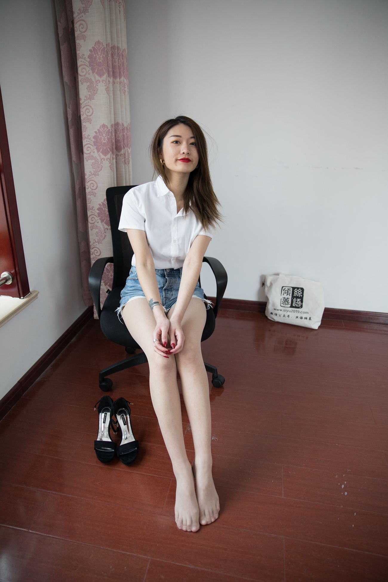 图片[42]-物恋传媒 NO.367 言言-暮色红酒[143PG] – 速更版-美库