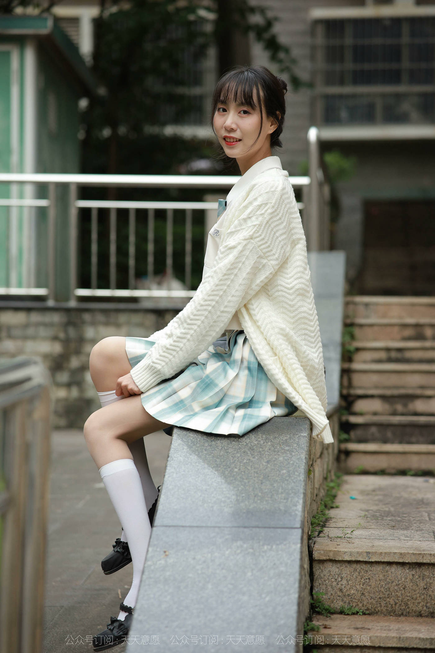 图片[52]-[IESS异思趣向] 2021.11.02 丝享家963：团团《长腿JK装》[94P] – 速更版-美库