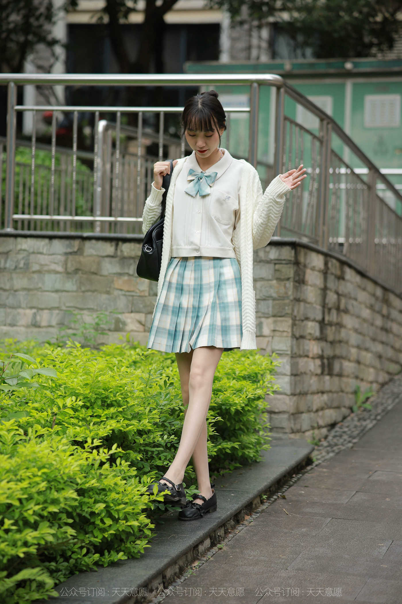 图片[83]-[IESS异思趣向] 2021.11.02 丝享家963：团团《长腿JK装》[94P] – 速更版-美库