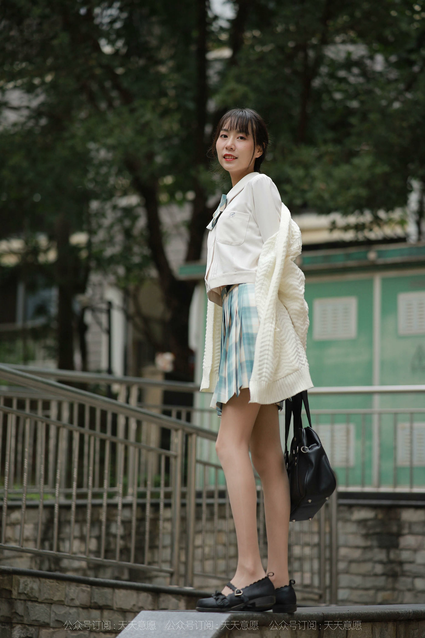 图片[90]-[IESS异思趣向] 2021.11.02 丝享家963：团团《长腿JK装》[94P] – 速更版-美库