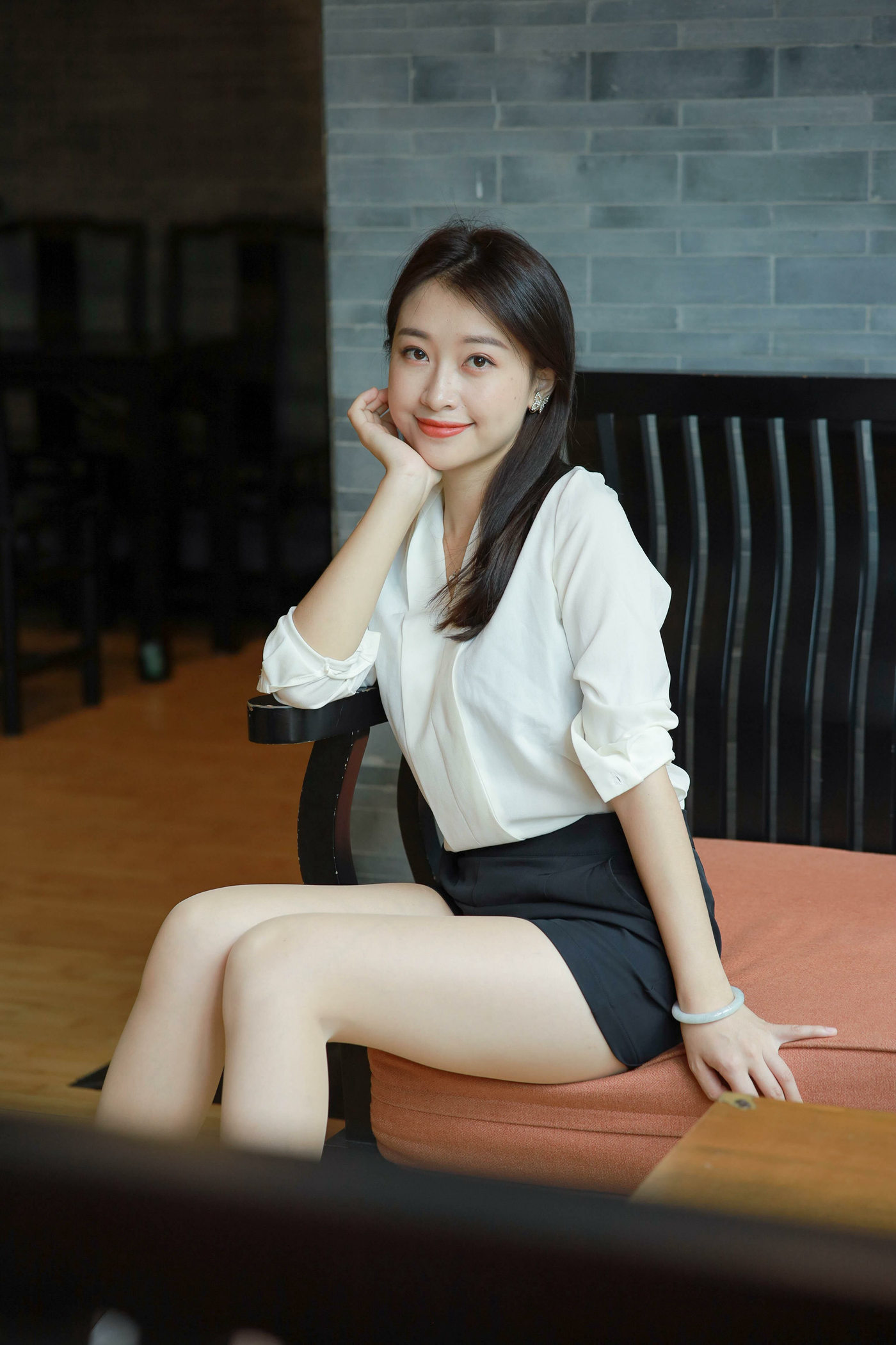 图片[55]-[IESS异思趣向] 2021.11.03 丝享家964：小婕《沙发上的佳人》[100P] – 速更版-美库