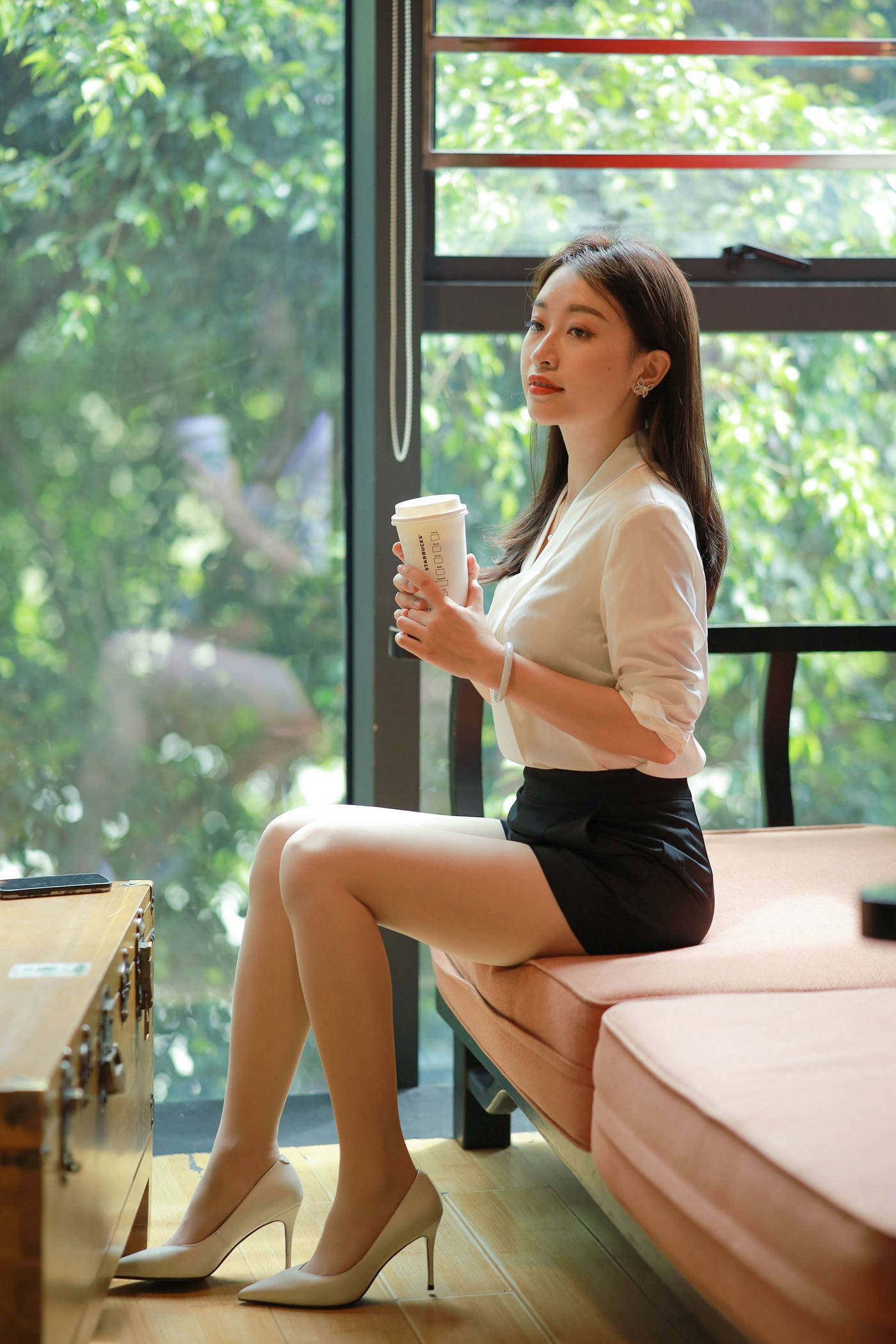 图片[99]-[IESS异思趣向] 2021.11.03 丝享家964：小婕《沙发上的佳人》[100P] – 速更版-美库