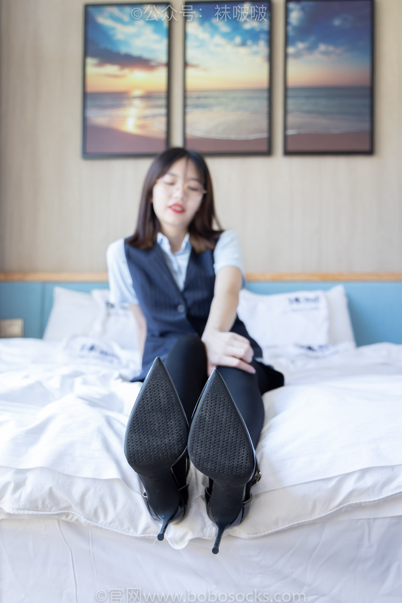 图片[18]-[BoBoSocks袜啵啵]NO.038 小甜豆-建行行服、高跟鞋、厚黑丝[131P] – 速更版-美库