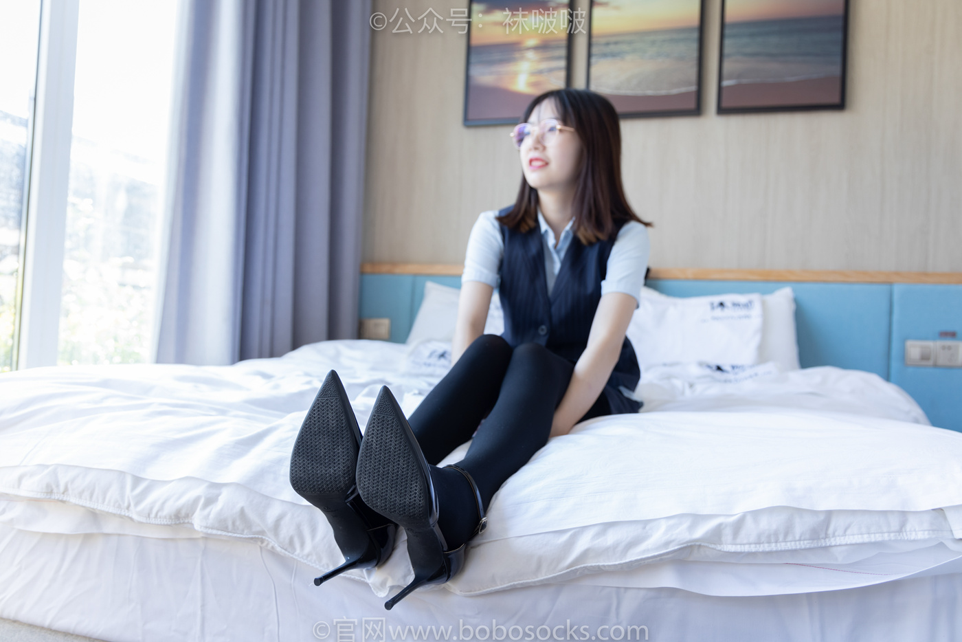 图片[21]-[BoBoSocks袜啵啵]NO.038 小甜豆-建行行服、高跟鞋、厚黑丝[131P] – 速更版-美库