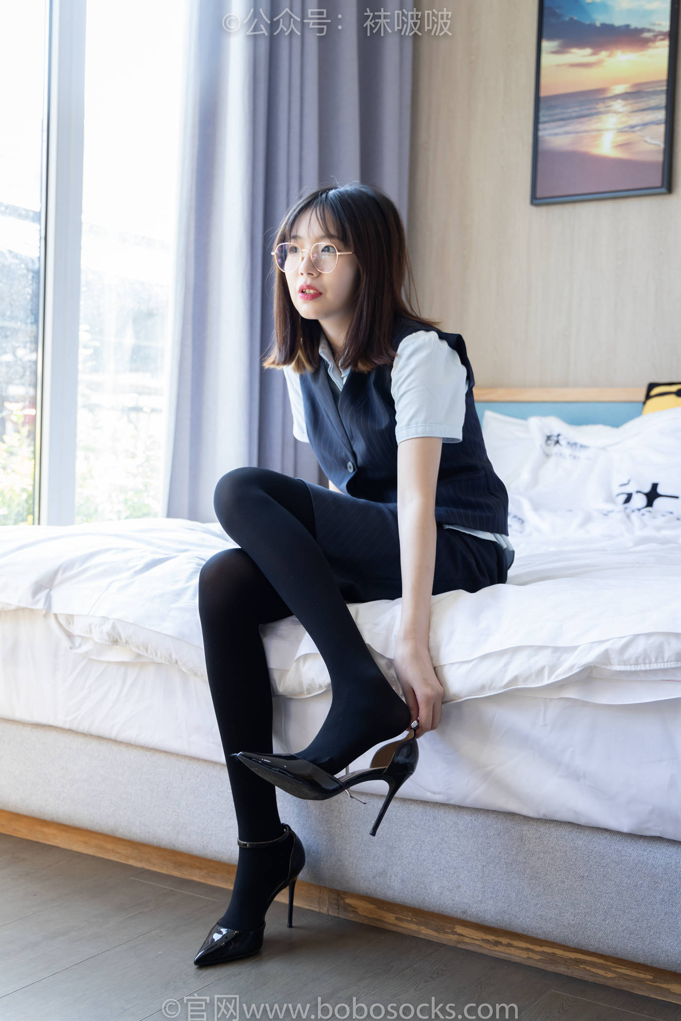 图片[34]-[BoBoSocks袜啵啵]NO.038 小甜豆-建行行服、高跟鞋、厚黑丝[131P] – 速更版-美库