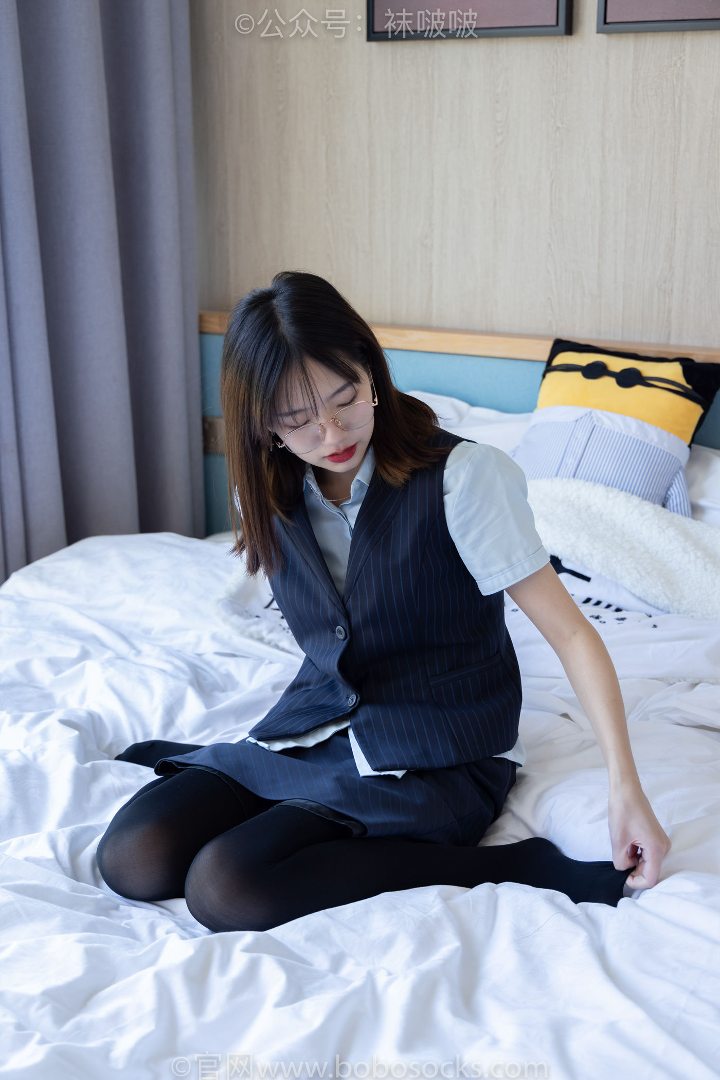 图片[119]-[BoBoSocks袜啵啵]NO.038 小甜豆-建行行服、高跟鞋、厚黑丝[131P] – 速更版-美库