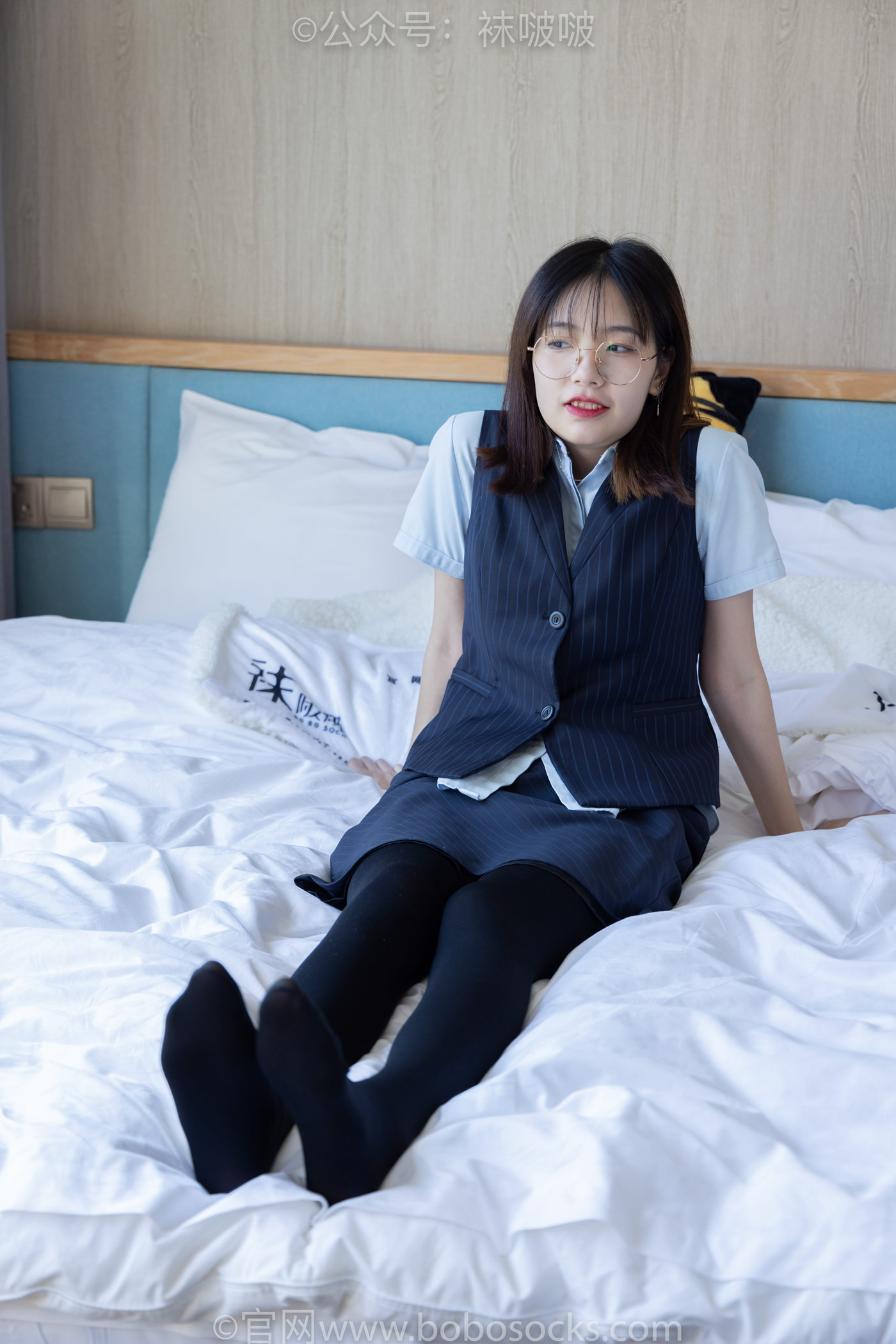 图片[121]-[BoBoSocks袜啵啵]NO.038 小甜豆-建行行服、高跟鞋、厚黑丝[131P] – 速更版-美库