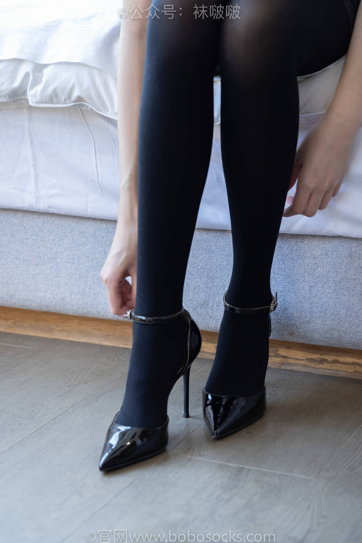 图片[127]-[BoBoSocks袜啵啵]NO.038 小甜豆-建行行服、高跟鞋、厚黑丝[131P] – 速更版-美库