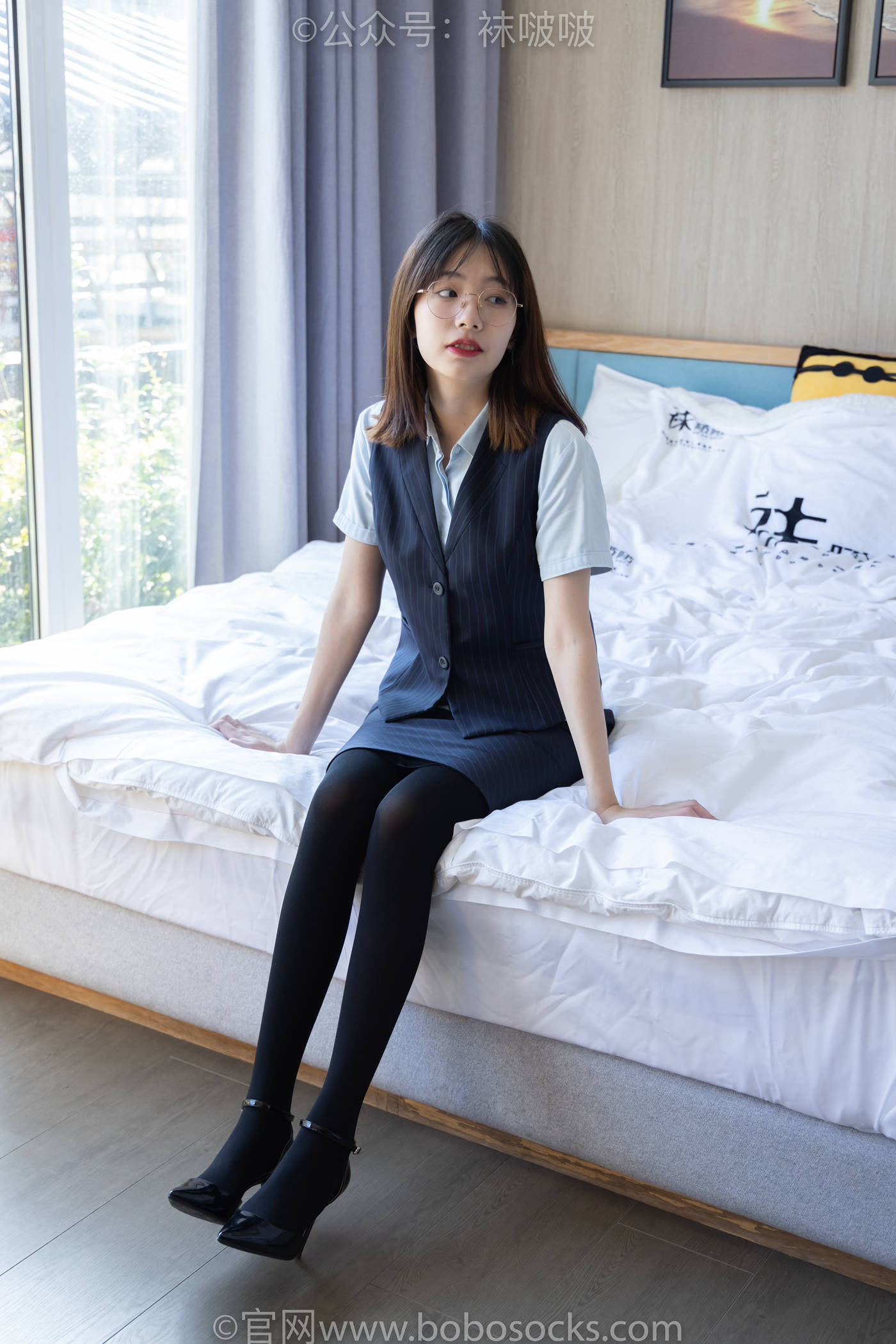 图片[132]-[BoBoSocks袜啵啵]NO.038 小甜豆-建行行服、高跟鞋、厚黑丝[131P] – 速更版-美库