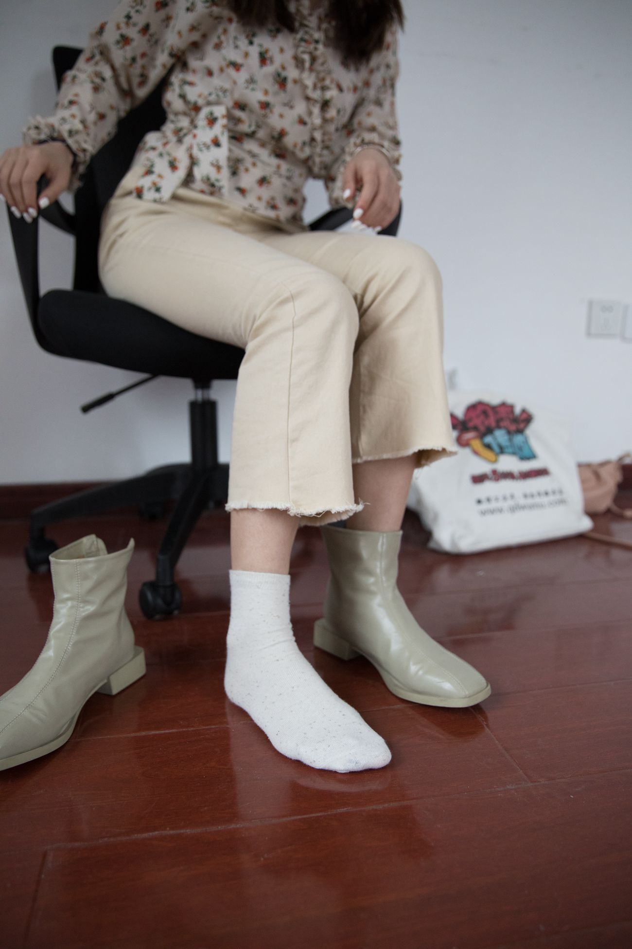 图片[62]-物恋传媒 No.375 媛媛-热带的风与想念 [162P] – 速更版-美库