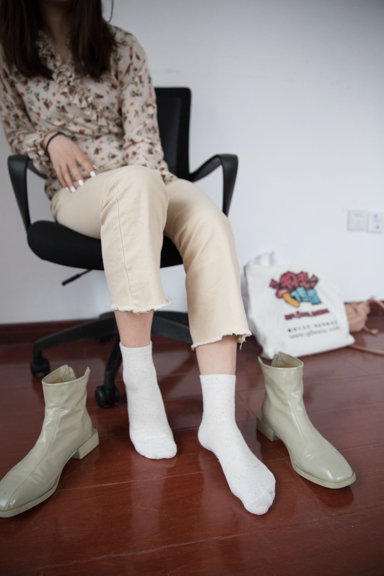 图片[66]-物恋传媒 No.375 媛媛-热带的风与想念 [162P] – 速更版-美库