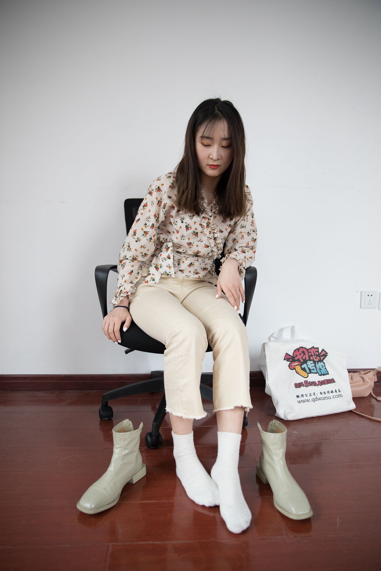 图片[74]-物恋传媒 No.375 媛媛-热带的风与想念 [162P] – 速更版-美库