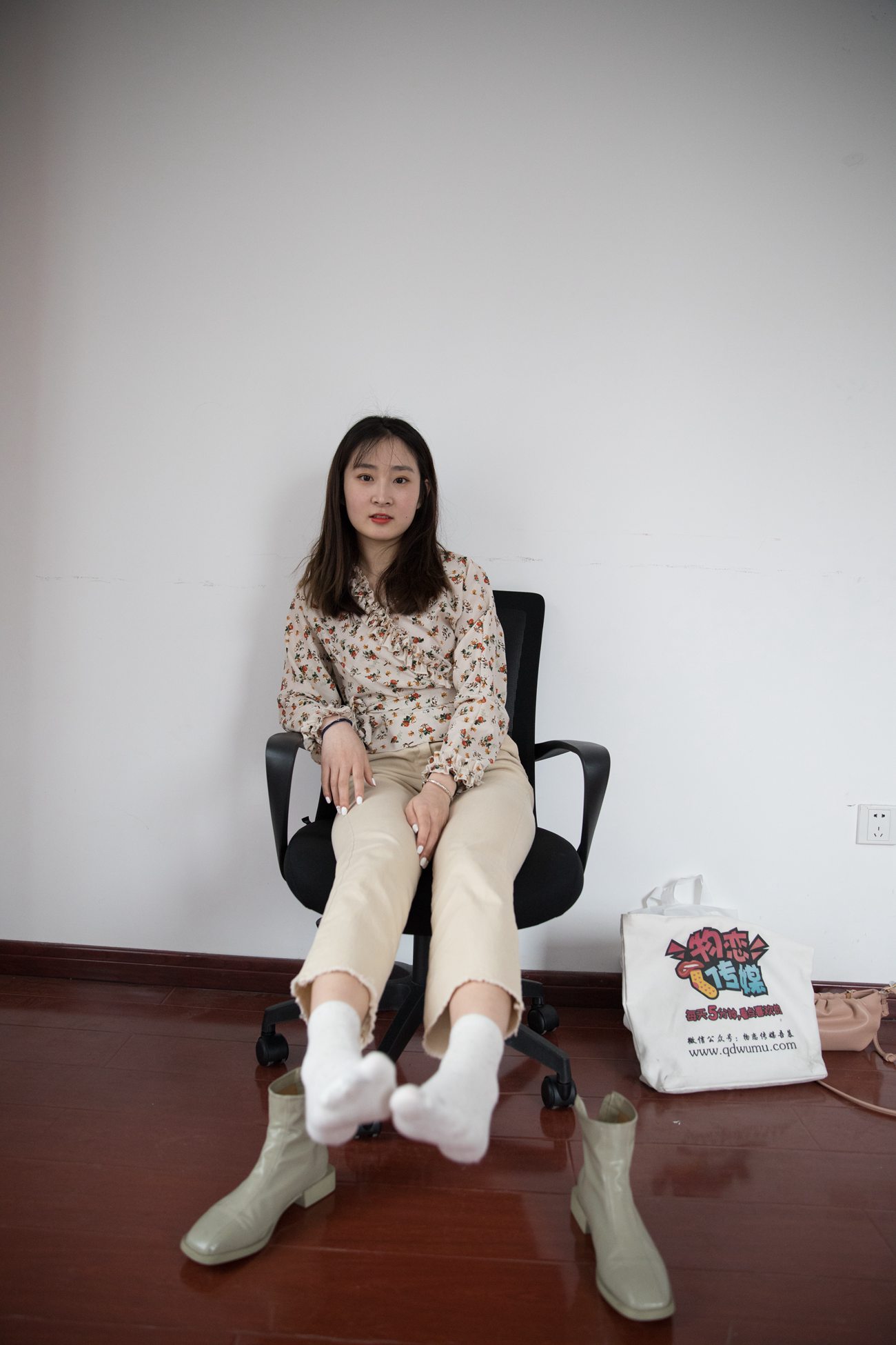 图片[94]-物恋传媒 No.375 媛媛-热带的风与想念 [162P] – 速更版-美库