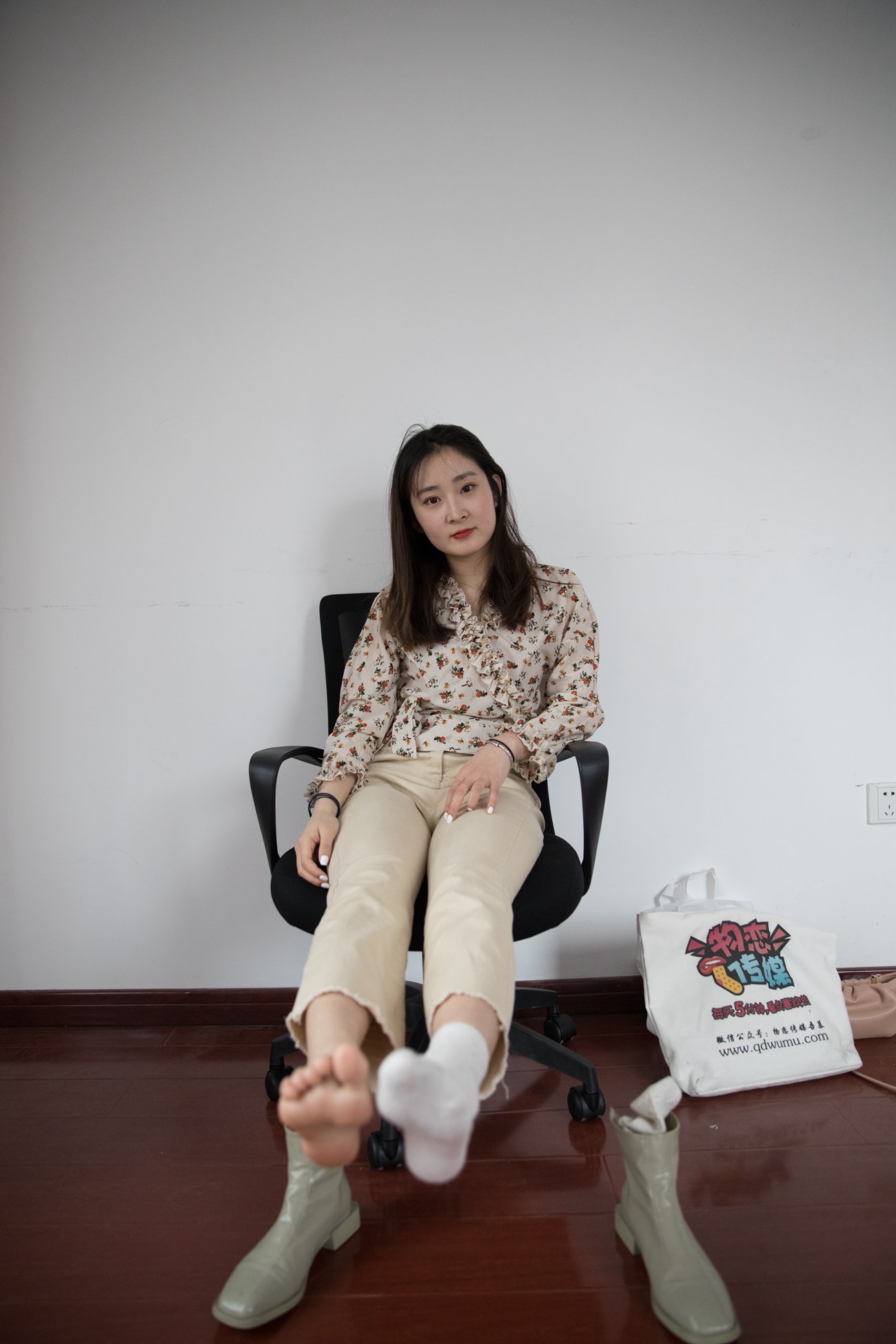 图片[121]-物恋传媒 No.375 媛媛-热带的风与想念 [162P] – 速更版-美库