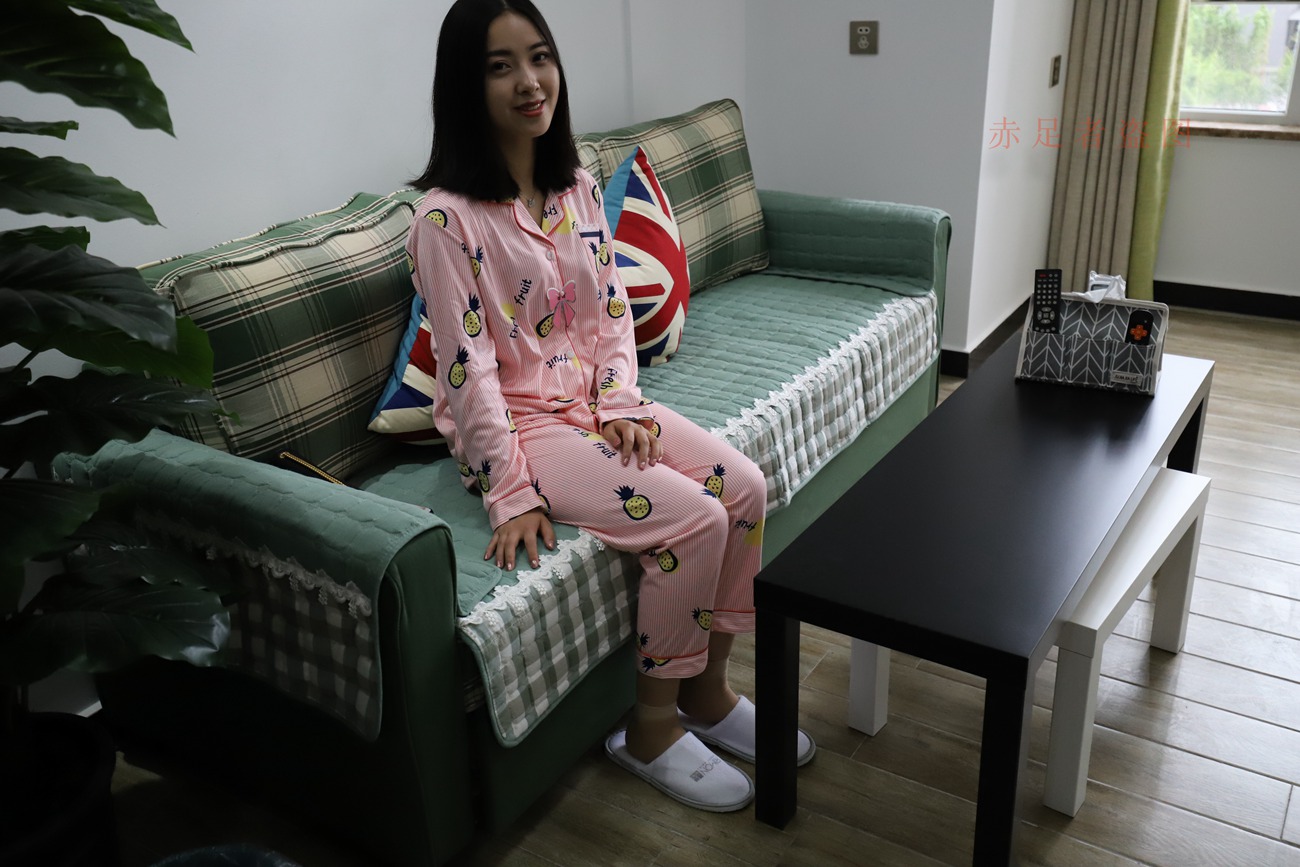 图片[18]-大西瓜爱牙膏-2018 6月活动 模特2（二） 尝试搭讪 短丝+船袜 [252P] – 速更版-美库