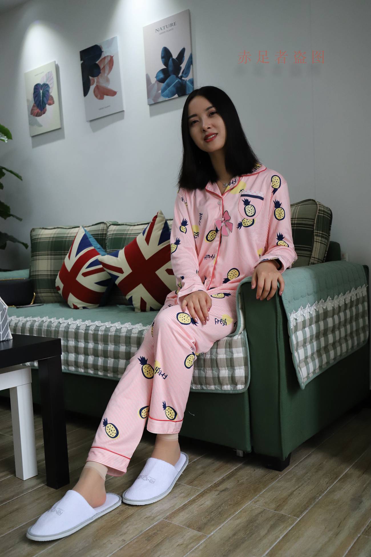 图片[21]-大西瓜爱牙膏-2018 6月活动 模特2（二） 尝试搭讪 短丝+船袜 [252P] – 速更版-美库