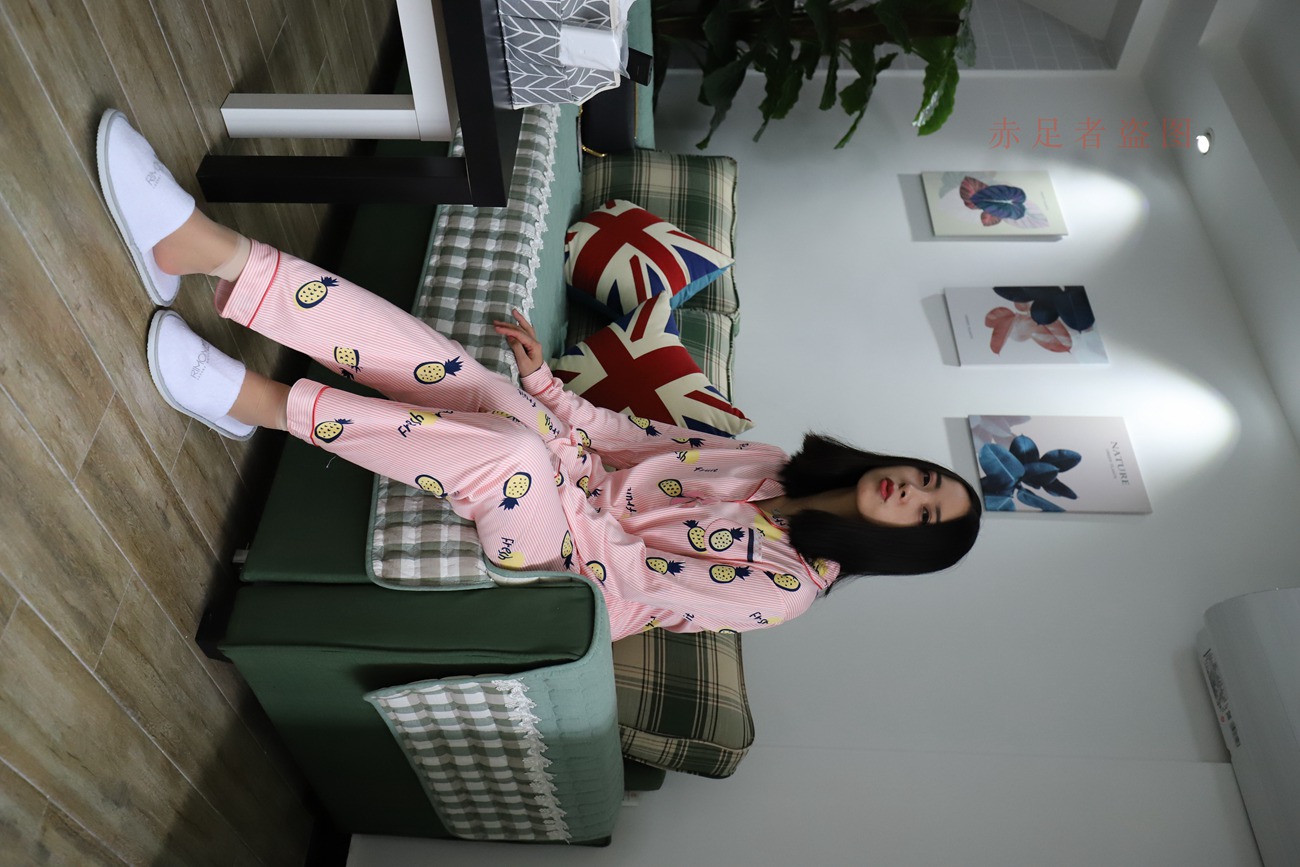 图片[22]-大西瓜爱牙膏-2018 6月活动 模特2（二） 尝试搭讪 短丝+船袜 [252P] – 速更版-美库