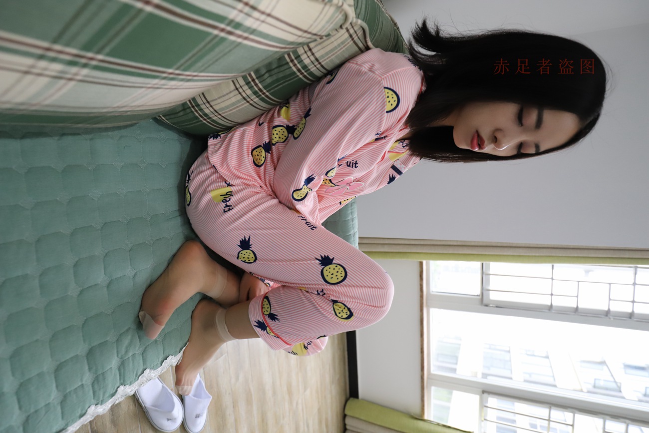 图片[74]-大西瓜爱牙膏-2018 6月活动 模特2（二） 尝试搭讪 短丝+船袜 [252P] – 速更版-美库