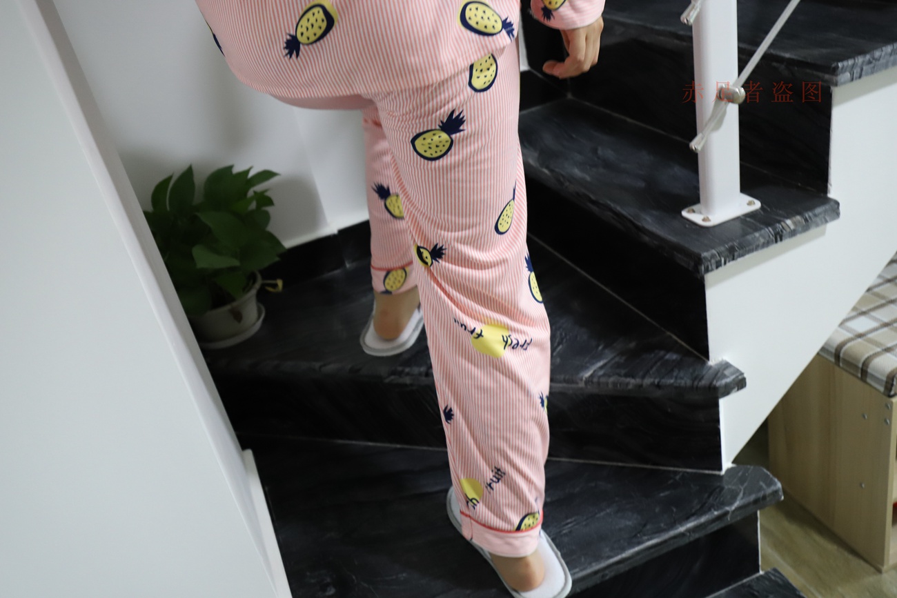 图片[87]-大西瓜爱牙膏-2018 6月活动 模特2（二） 尝试搭讪 短丝+船袜 [252P] – 速更版-美库