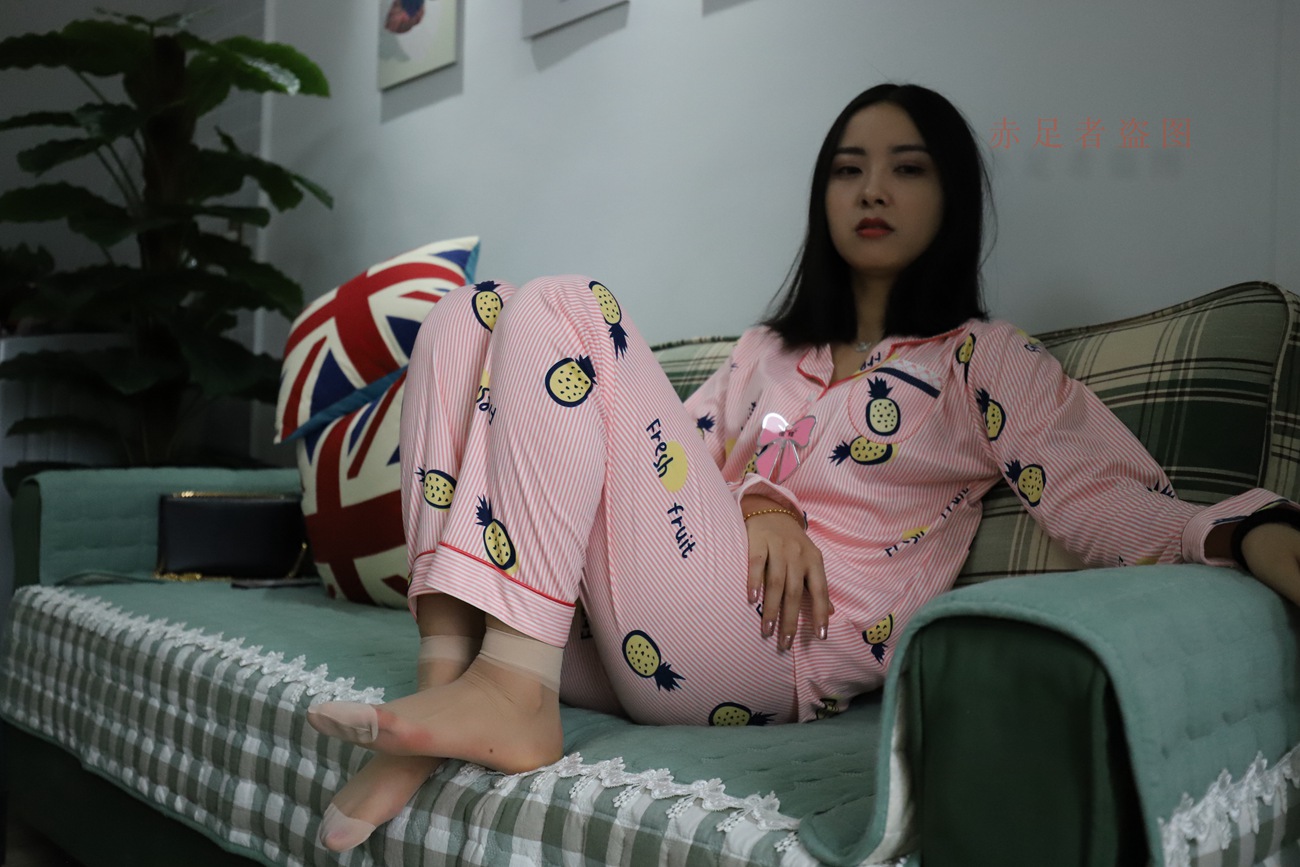 图片[102]-大西瓜爱牙膏-2018 6月活动 模特2（二） 尝试搭讪 短丝+船袜 [252P] – 速更版-美库