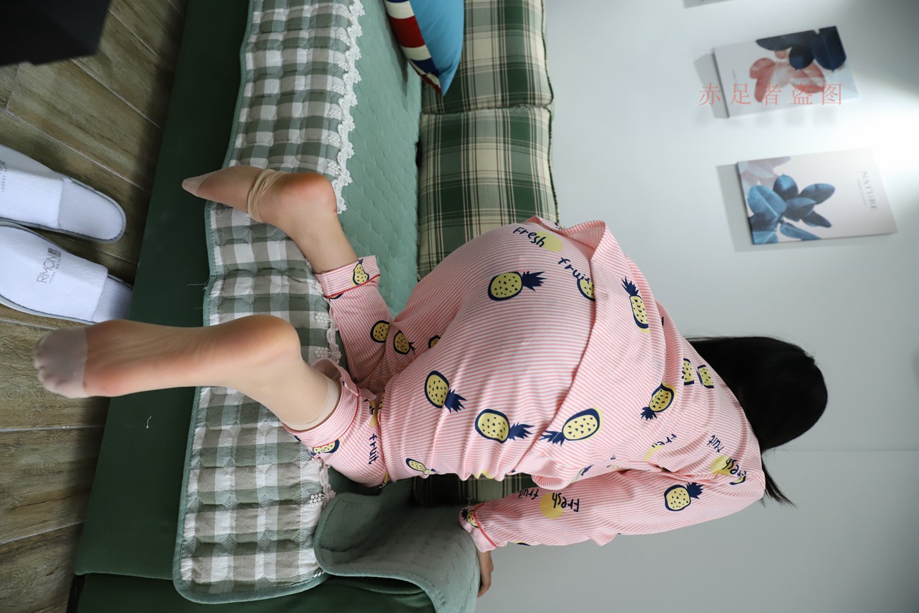 图片[145]-大西瓜爱牙膏-2018 6月活动 模特2（二） 尝试搭讪 短丝+船袜 [252P] – 速更版-美库