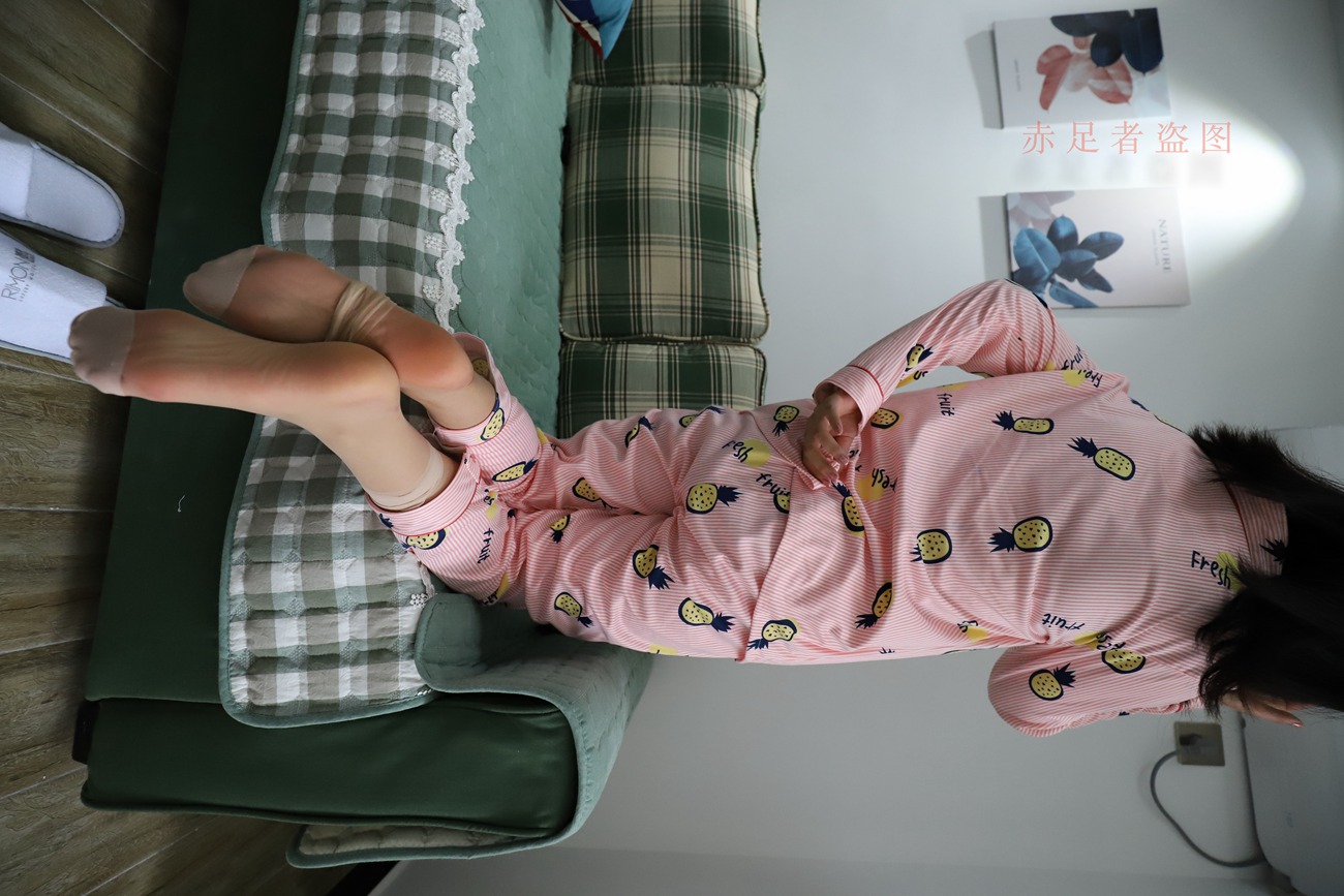 图片[147]-大西瓜爱牙膏-2018 6月活动 模特2（二） 尝试搭讪 短丝+船袜 [252P] – 速更版-美库