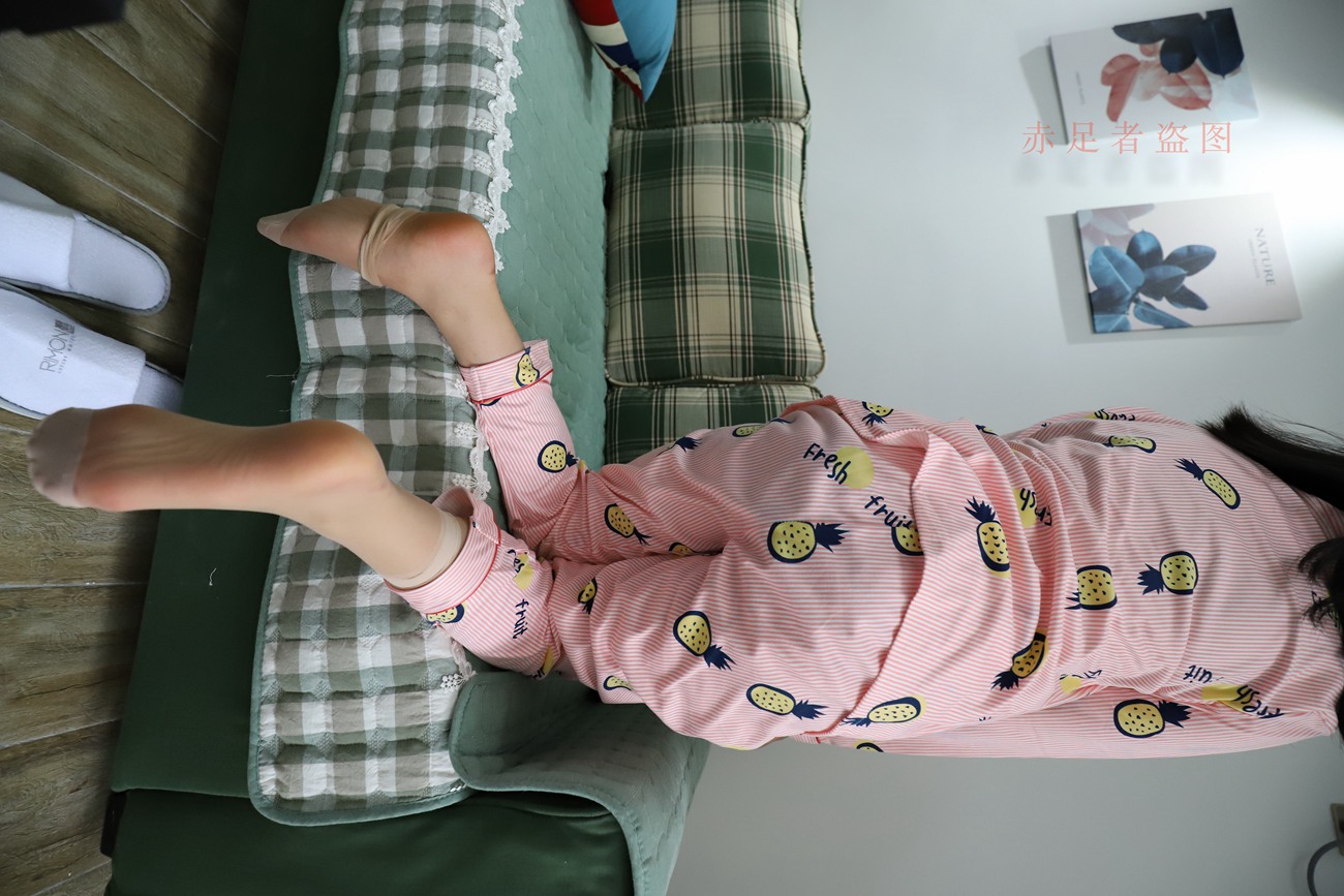 图片[148]-大西瓜爱牙膏-2018 6月活动 模特2（二） 尝试搭讪 短丝+船袜 [252P] – 速更版-美库