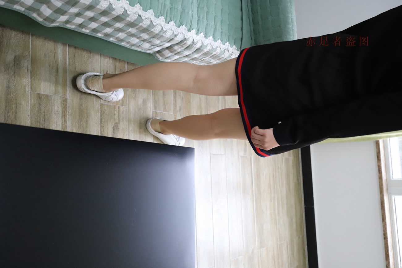 图片[207]-大西瓜爱牙膏-2018 6月活动 模特2（二） 尝试搭讪 短丝+船袜 [252P] – 速更版-美库