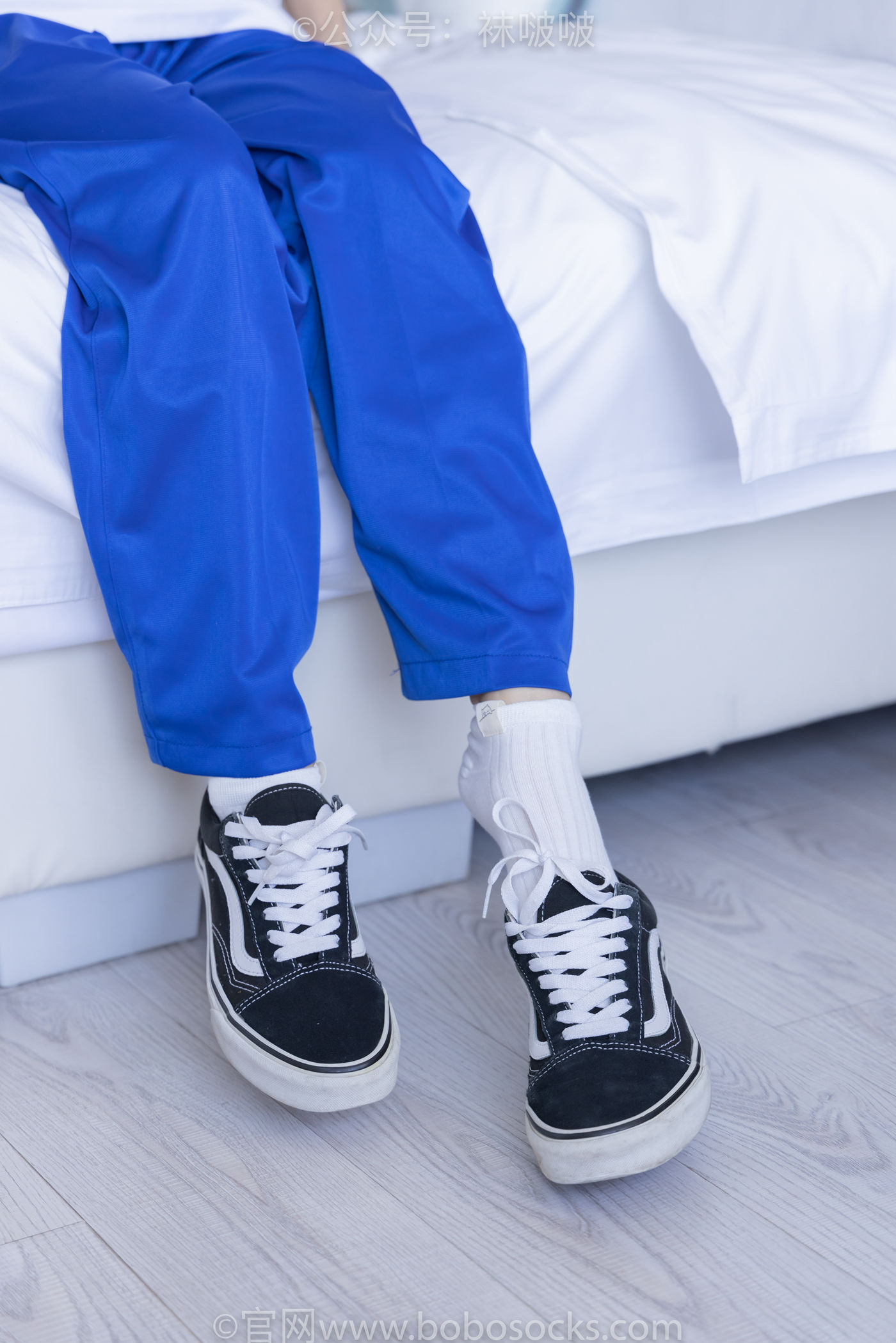 图片[31]-[BoBoSocks袜啵啵]NO.039 小奶熊-校服、vans帆布鞋、短白棉袜、裸足[154P] – 速更版-美库