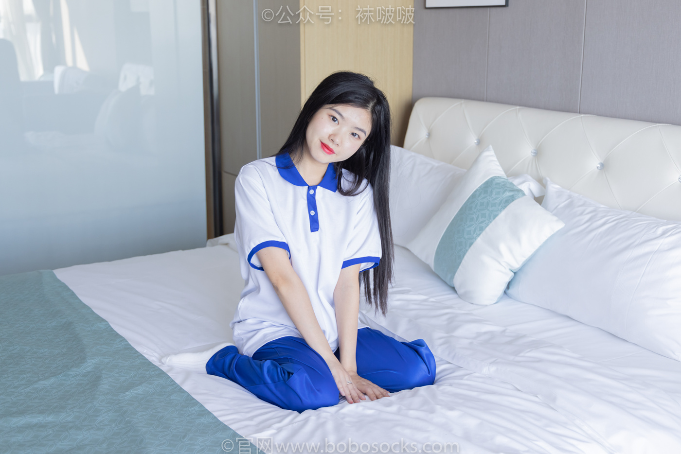 图片[64]-[BoBoSocks袜啵啵]NO.039 小奶熊-校服、vans帆布鞋、短白棉袜、裸足[154P] – 速更版-美库