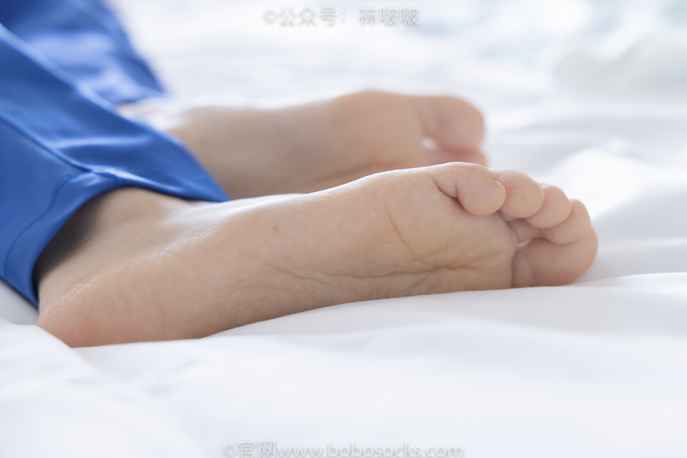 图片[142]-[BoBoSocks袜啵啵]NO.039 小奶熊-校服、vans帆布鞋、短白棉袜、裸足[154P] – 速更版-美库