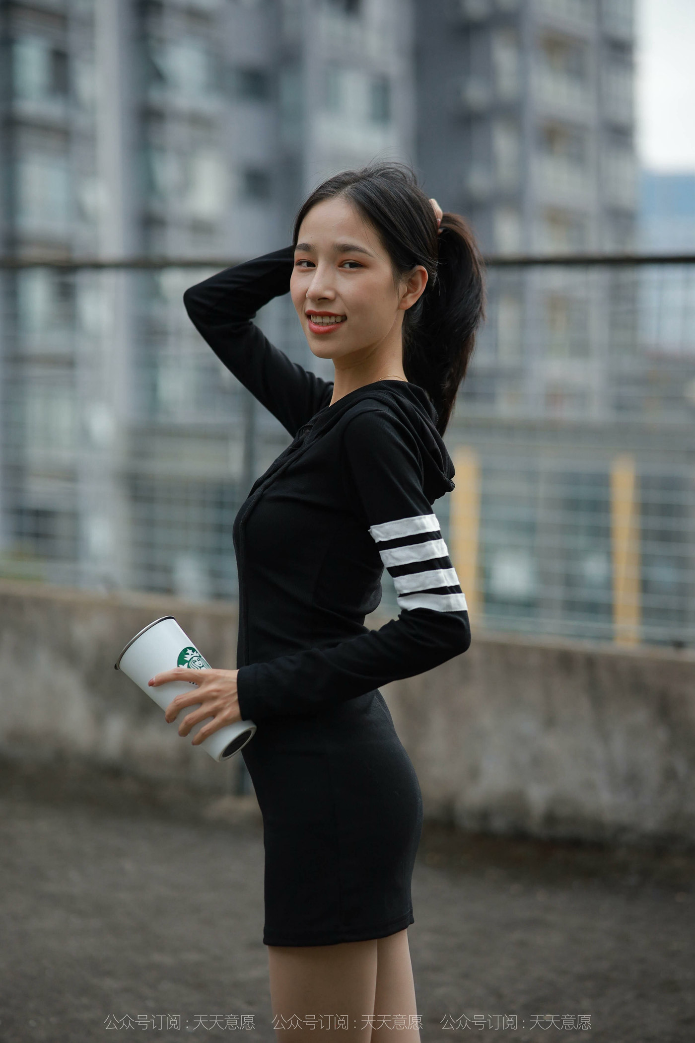 图片[50]-[IESS异思趣向] 2021.11.06 丝享家967：美子《天台大长腿》[77P] – 速更版-美库