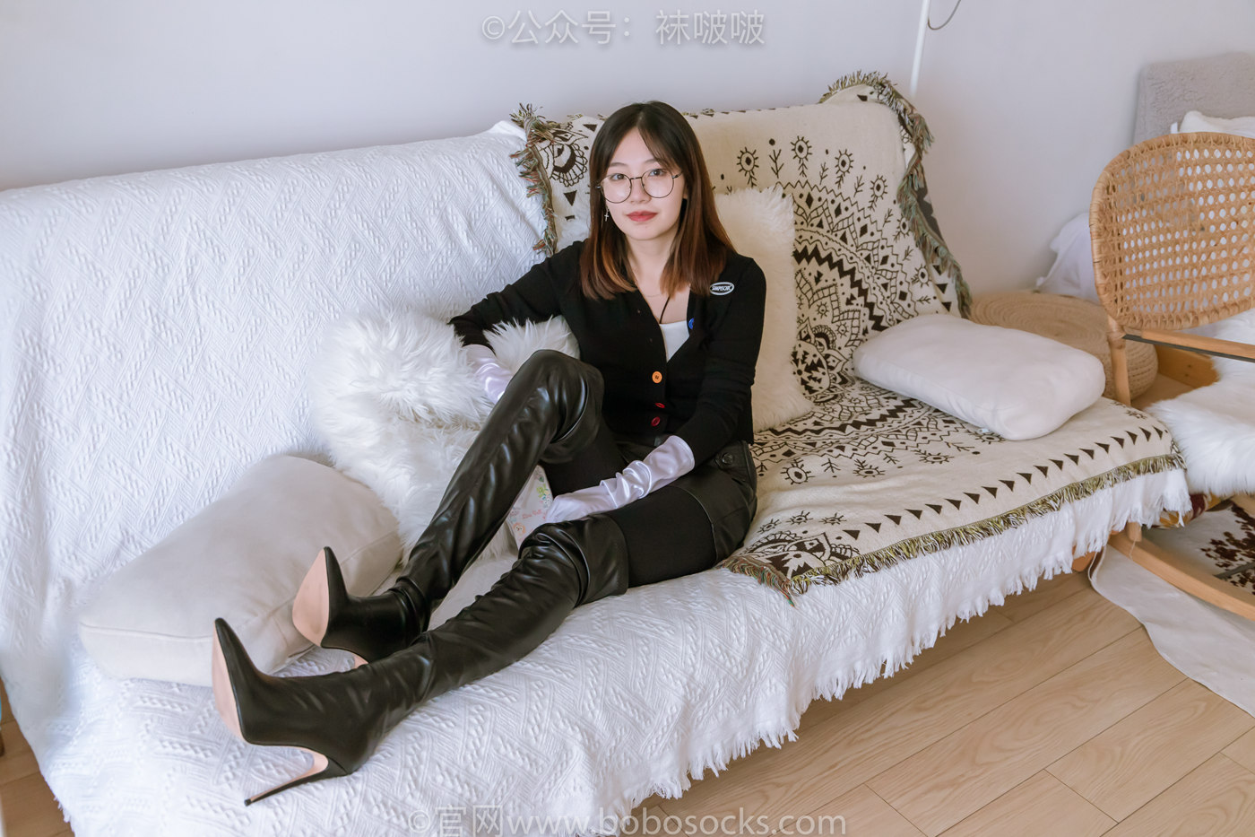 图片[24]-[BoBoSocks袜啵啵]NO.041 小甜豆-高跟长靴、黑色踩脚裤、肉丝[140P] – 速更版-美库