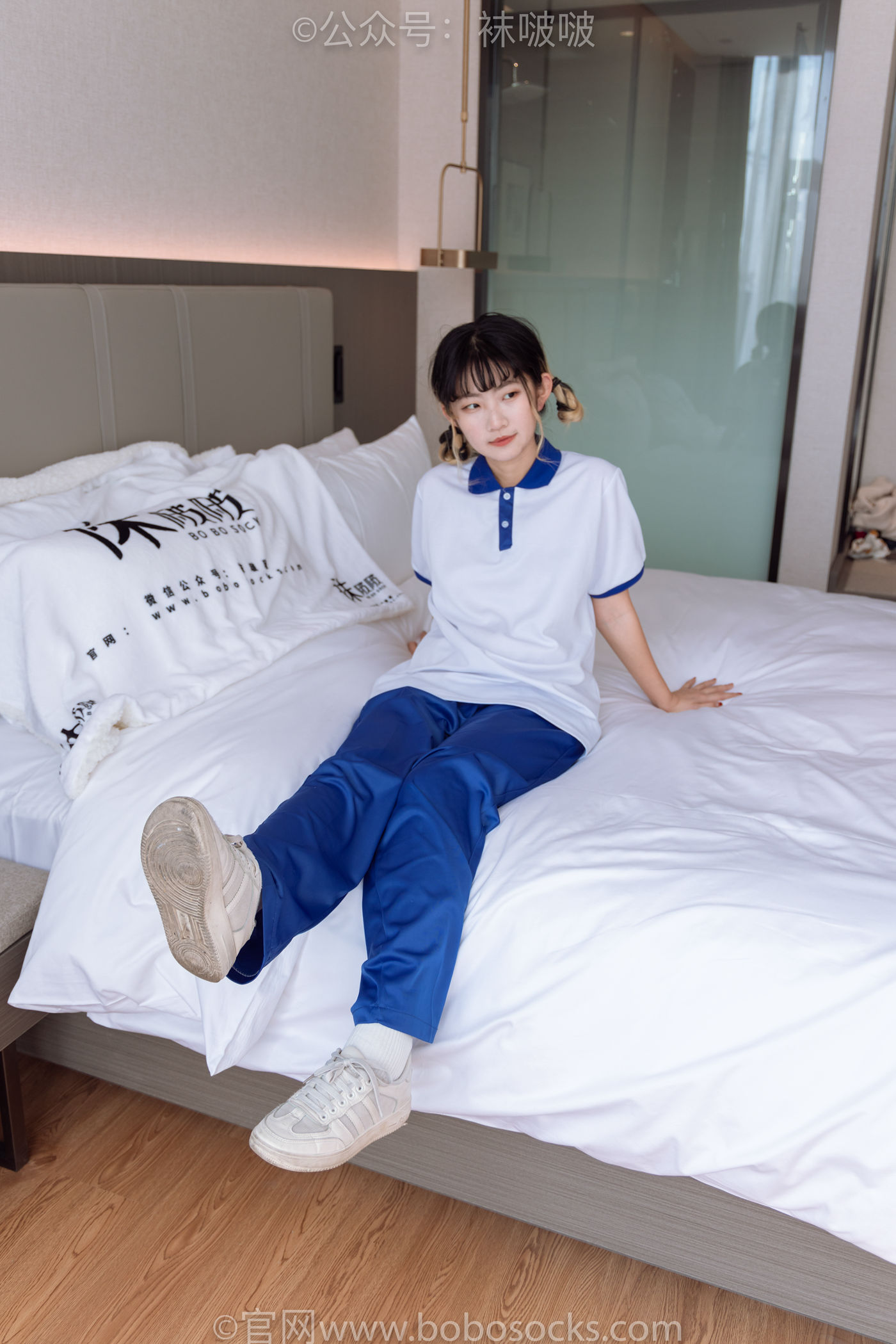 图片[11]-[BoBoSocks袜啵啵]NO.042 砂糖-校服、板鞋、白棉袜、油亮白丝[139P] – 速更版-美库