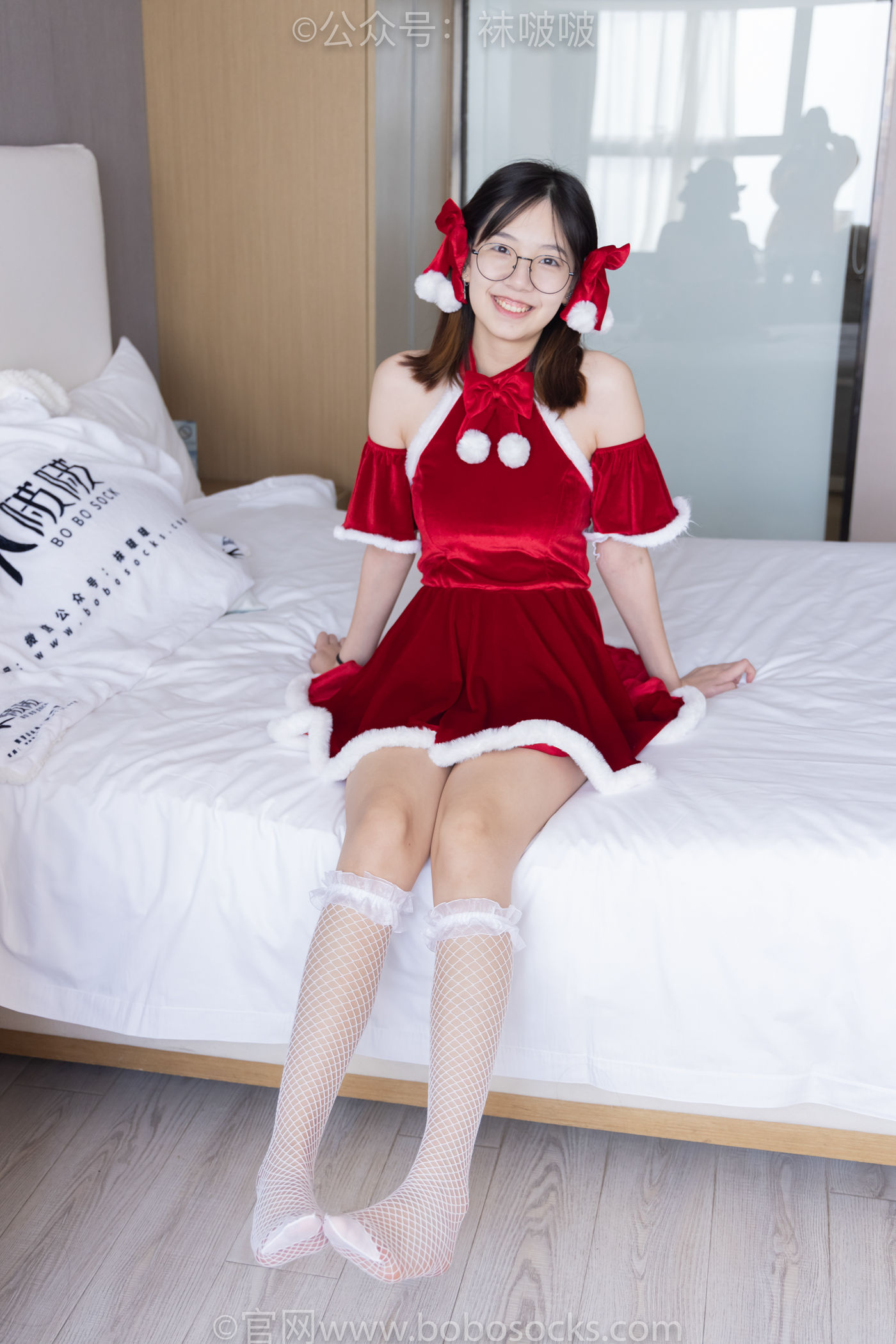 图片[30]-[BoBoSocks袜啵啵]NO.043 小甜豆-圣诞服、平底鞋、高跟鞋、白色渔网袜[165P] – 速更版-美库