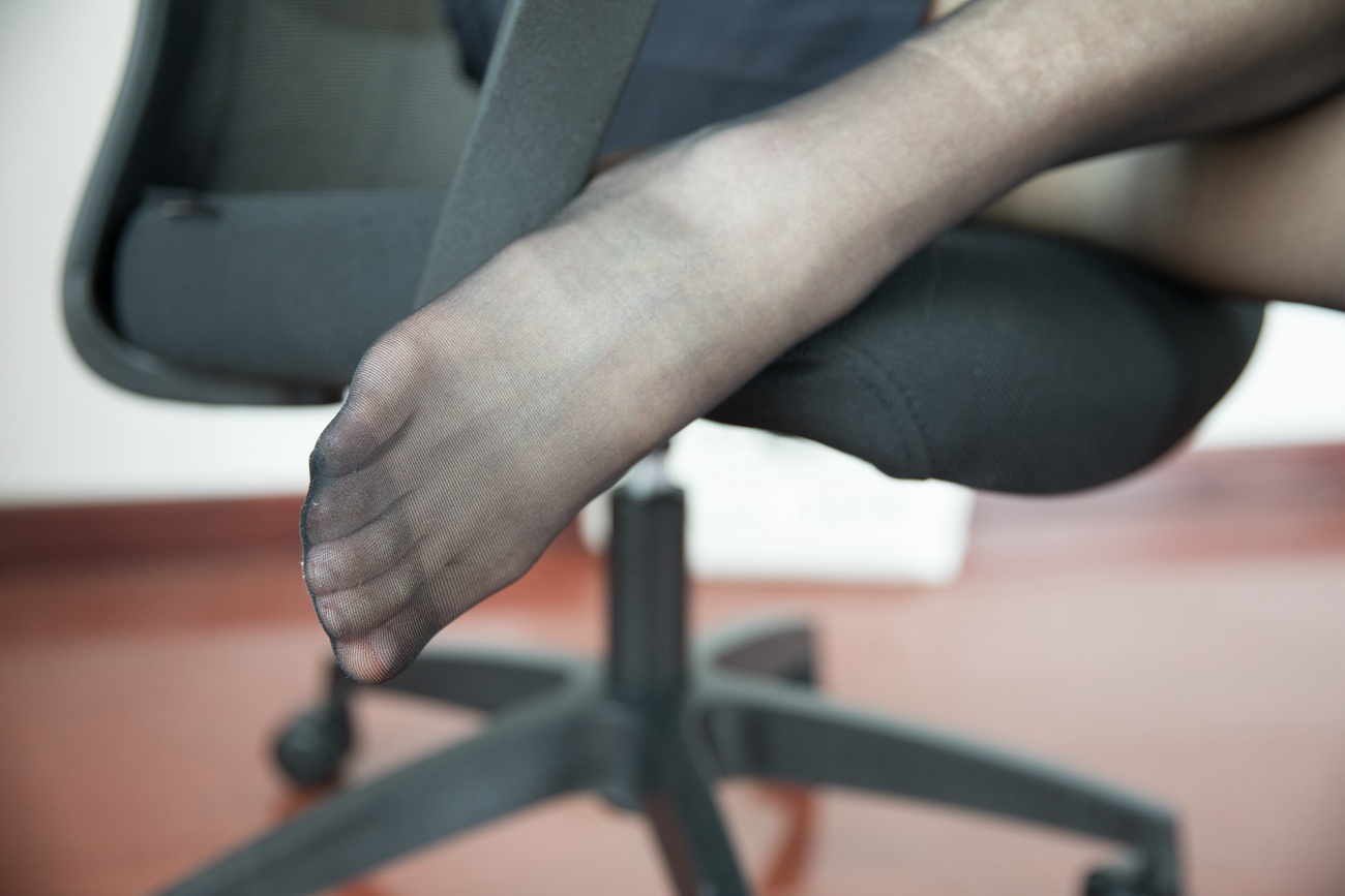 图片[125]-物恋传媒 No.379 言言-黑色木槿 [139P] – 速更版-美库