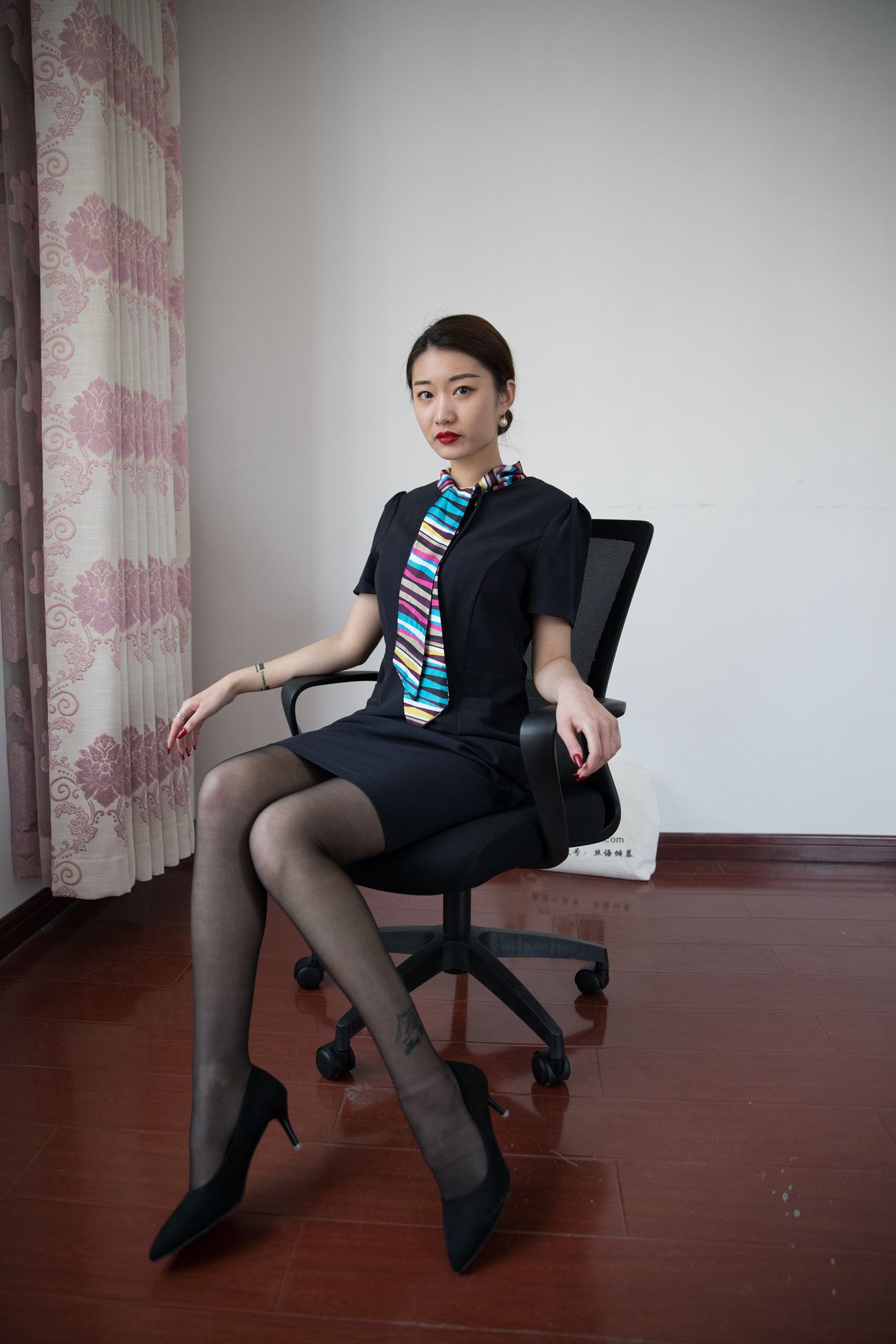 图片[140]-物恋传媒 No.379 言言-黑色木槿 [139P] – 速更版-美库