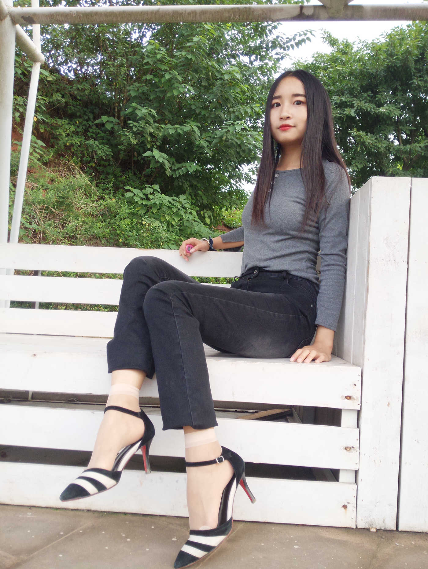 图片[16]-学妹校园寝室短丝系列040期 魏丹[193P] – 速更版-美库