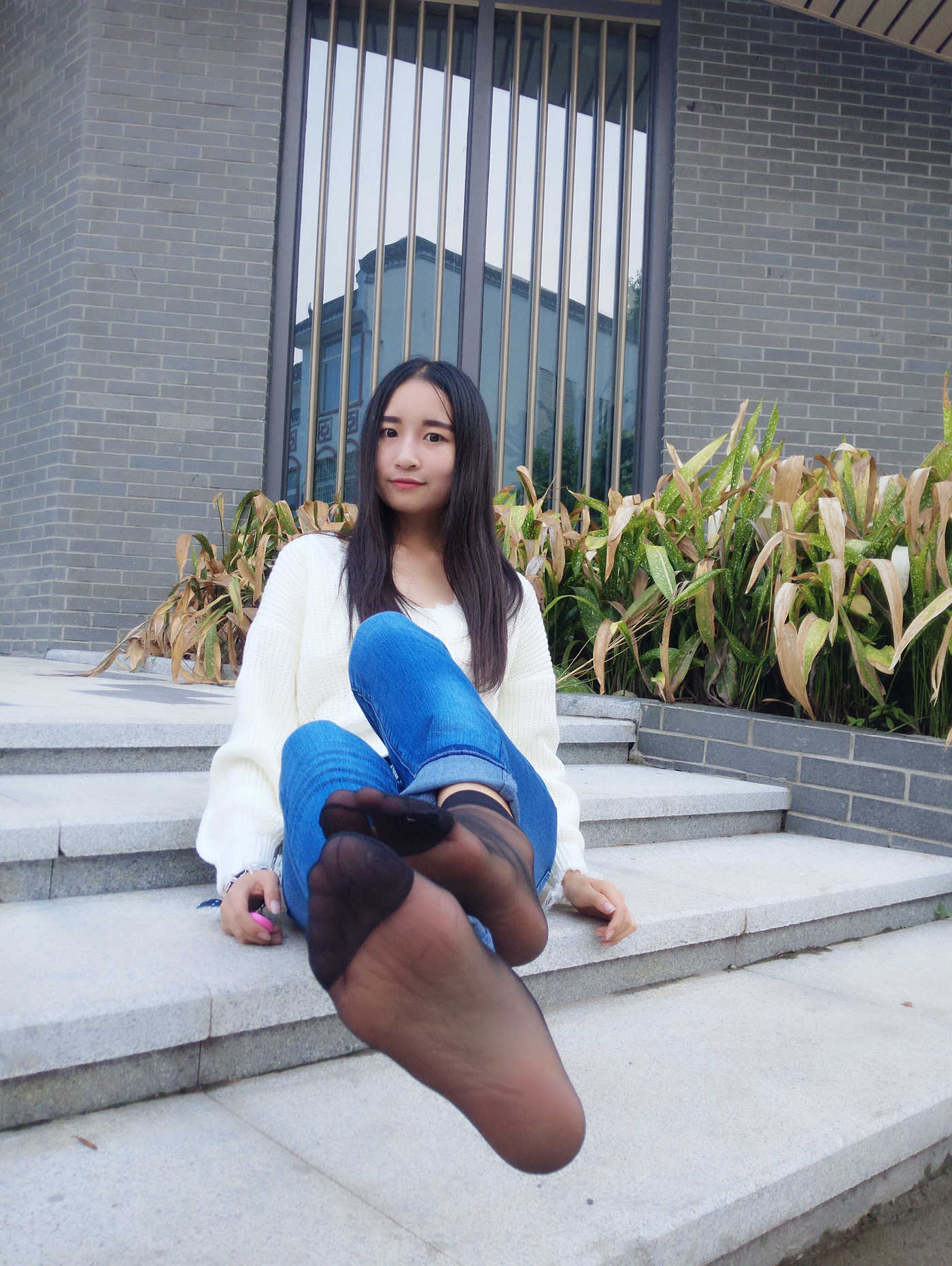 图片[33]-学妹校园寝室短丝系列040期 魏丹[193P] – 速更版-美库