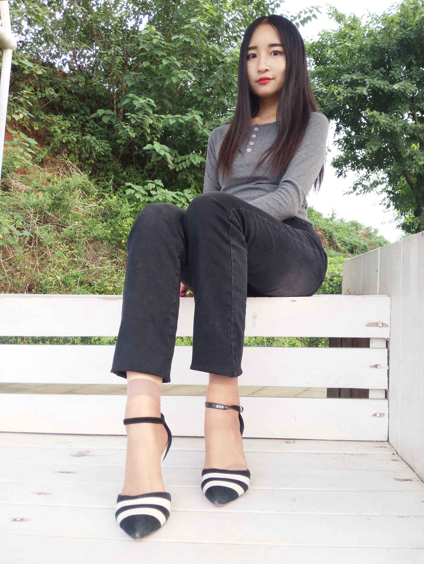 图片[144]-学妹校园寝室短丝系列040期 魏丹[193P] – 速更版-美库