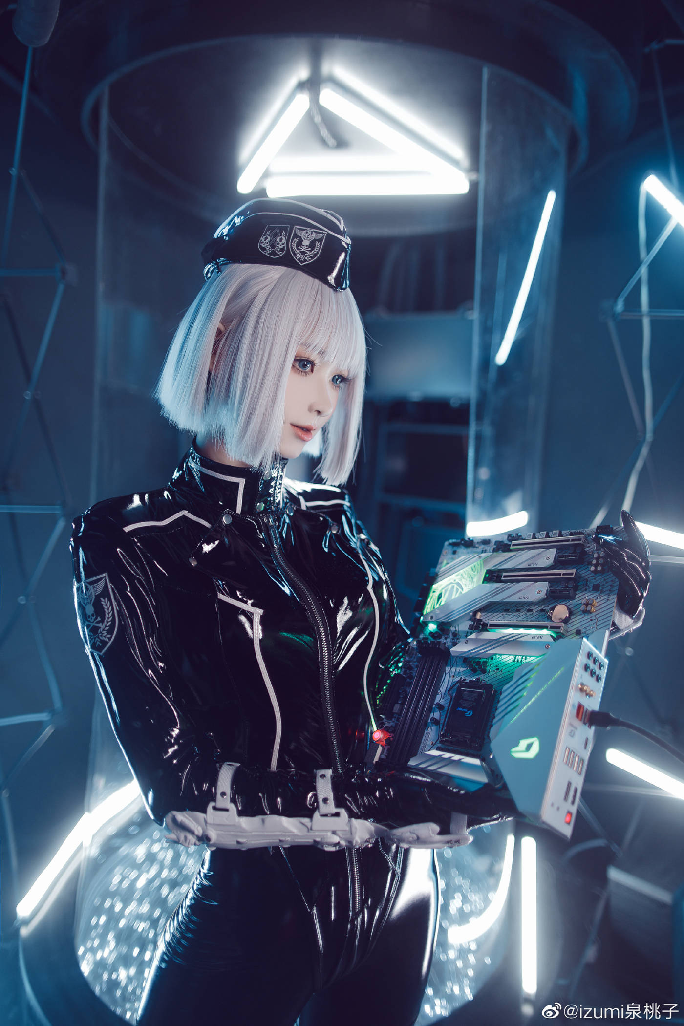 图片[26]-izumi泉桃子 – 帝国通讯官 [30P] – 速更版-美库