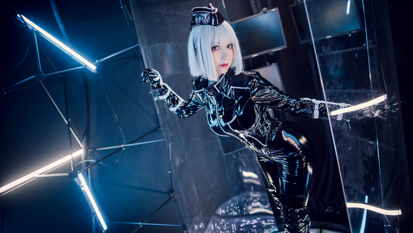 图片[28]-izumi泉桃子 – 帝国通讯官 [30P] – 速更版-美库