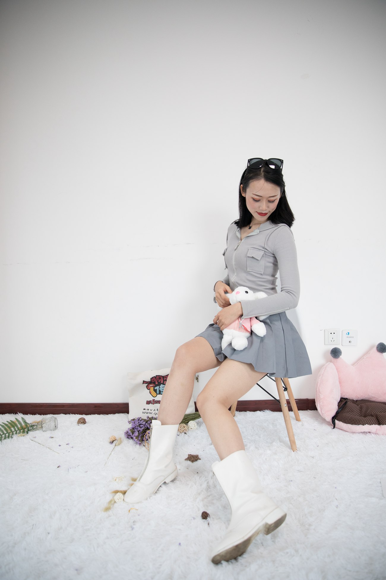 图片[23]-勿恋传媒 No.382 echo-兔子与雪花 [133P] – 速更版-美库