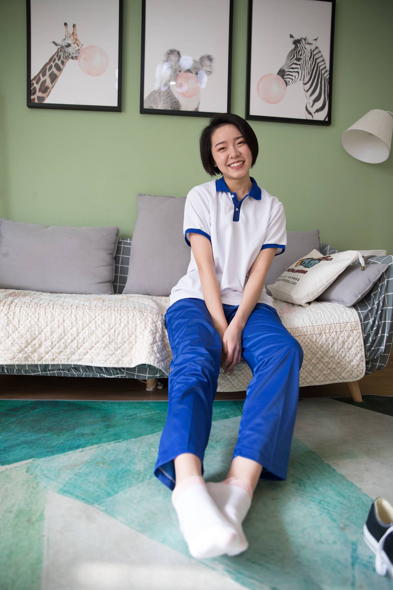 图片[104]-勿恋传媒 No.381 小飞-洱海的上关花 [156P] – 速更版-美库