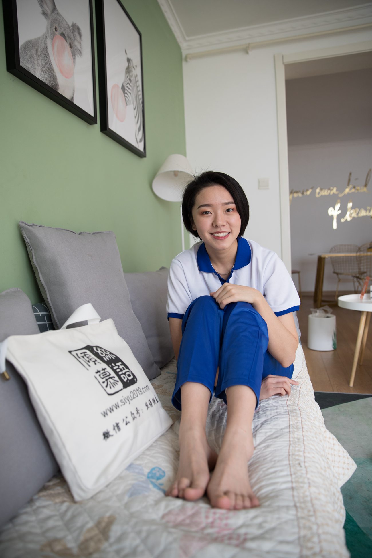 图片[148]-勿恋传媒 No.381 小飞-洱海的上关花 [156P] – 速更版-美库