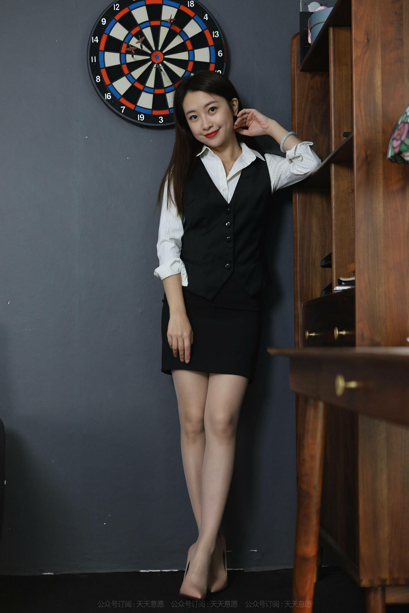 图片[40]-[IESS异思趣向]2021.11.12 丝享家972：小婕《周末陪你加班》[94P] – 速更版-美库