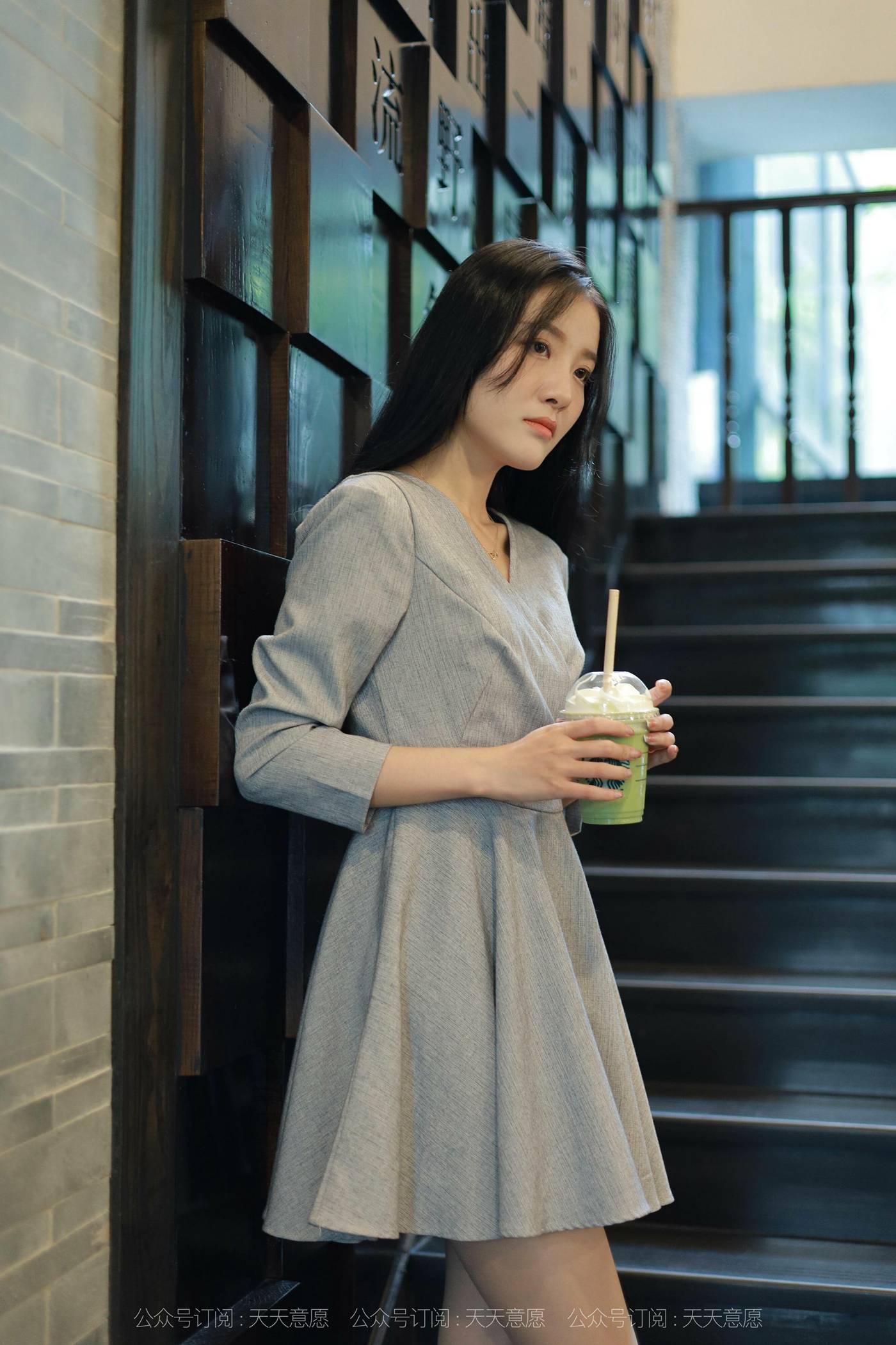 图片[57]-[IESS异思趣向]2021.11.13 丝享家973：婉苹《美女配咖啡》[86P] – 速更版-美库