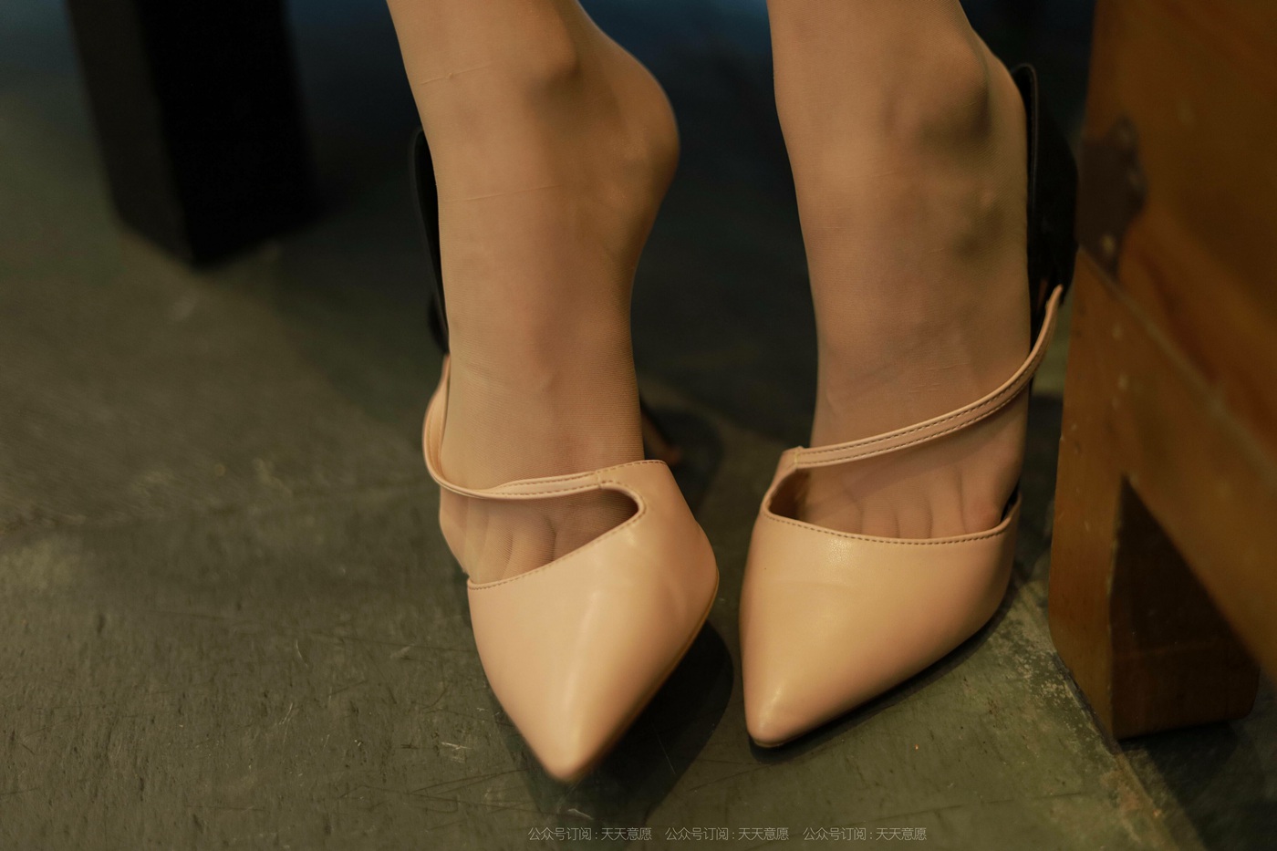 图片[73]-[IESS异思趣向]2021.11.13 丝享家973：婉苹《美女配咖啡》[86P] – 速更版-美库